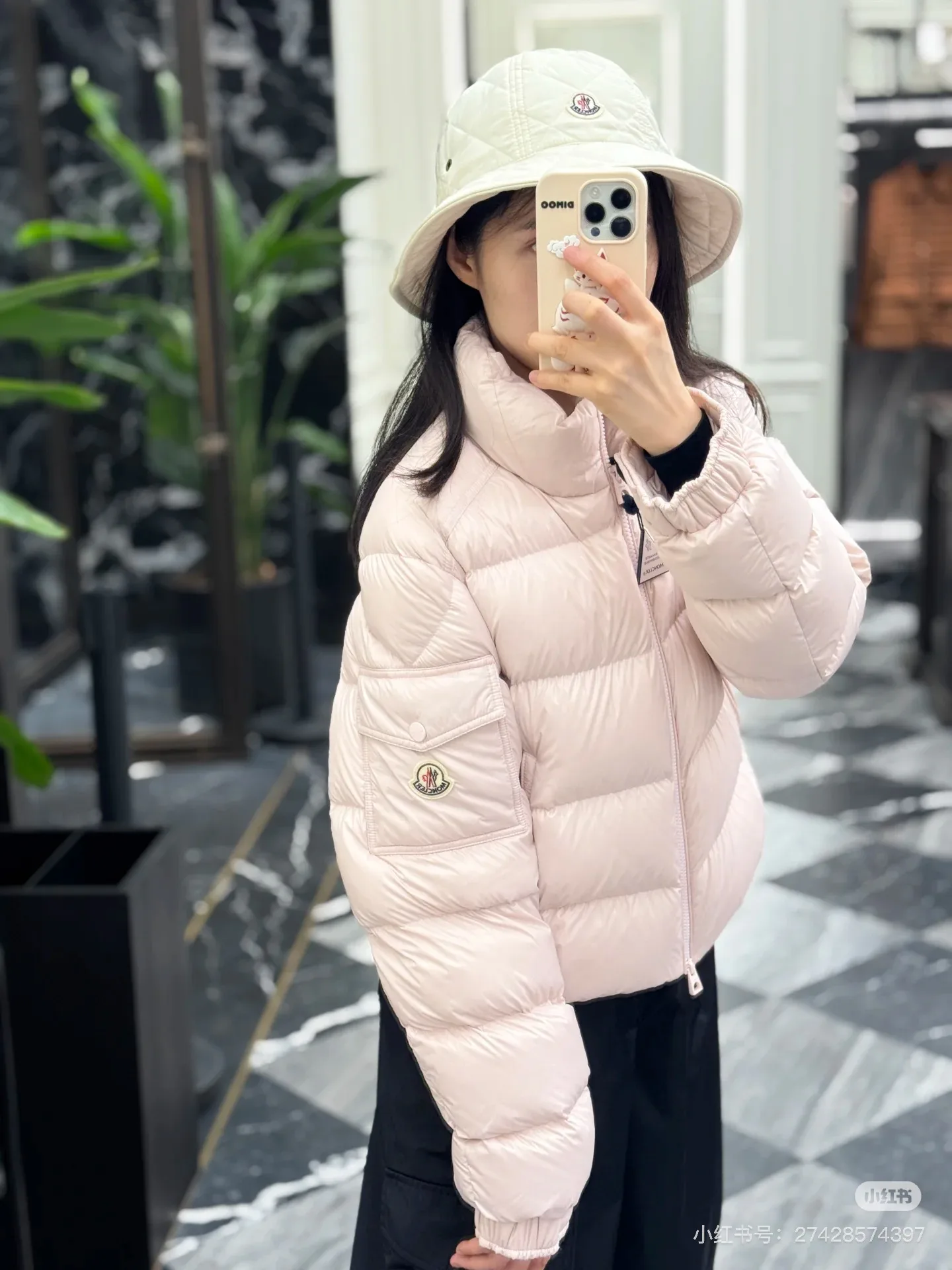 Куртки И Пуховики Женские Moncler 19052090