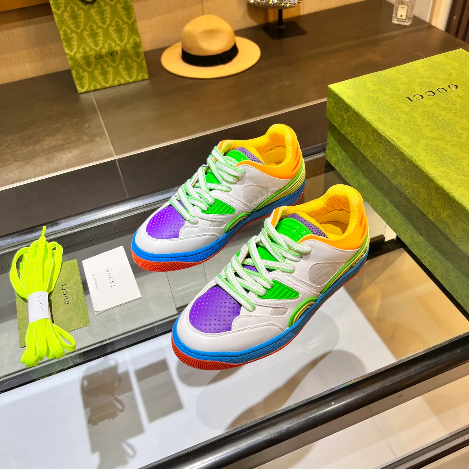 Кроссовки Женские Gucci 24845