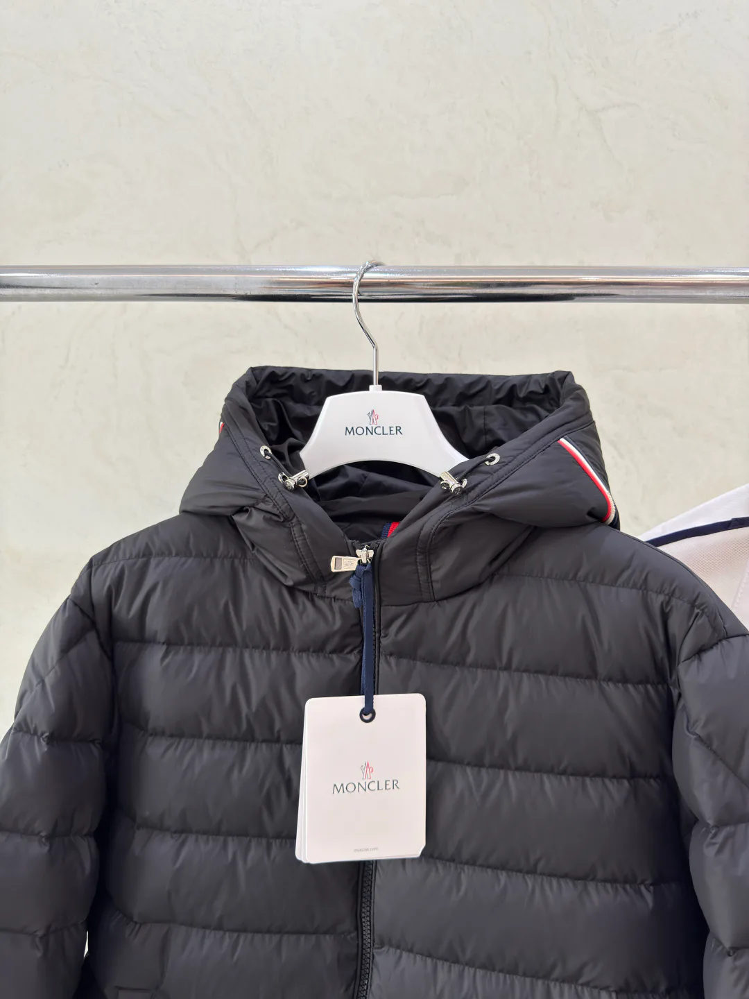 Куртки И Пуховики Женские Moncler 18690097