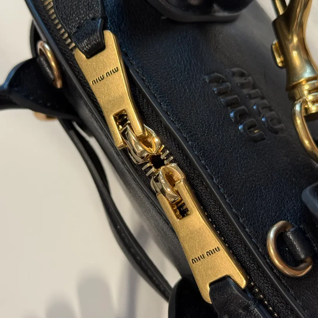 Классические Сумки Женские Miu Miu 5231020