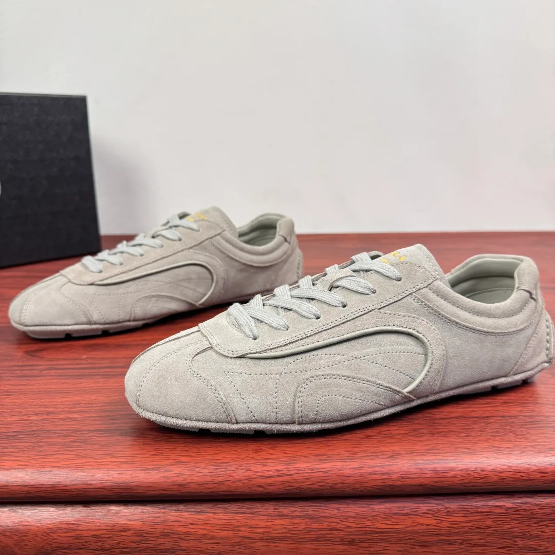 Кроссовки Мужские Prada 11211824