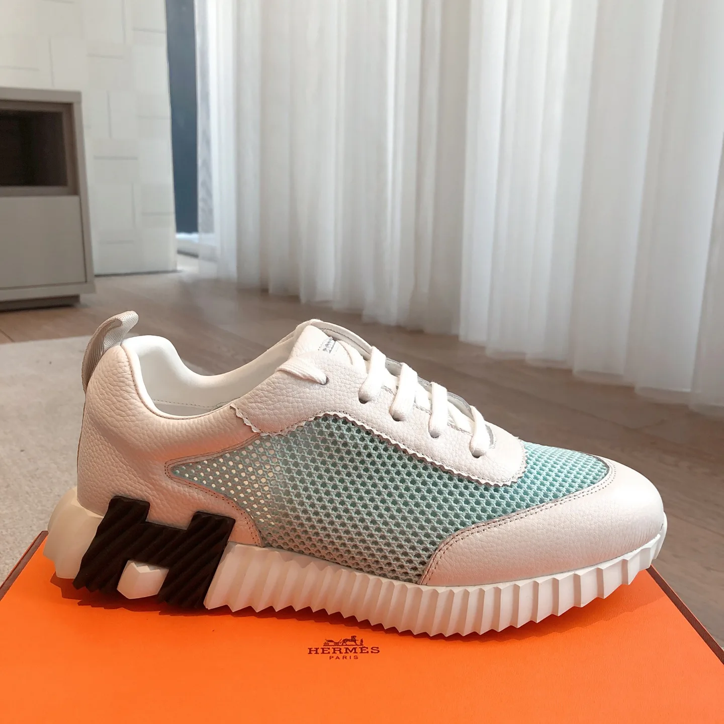 Кроссовки Женские Hermes 1154433