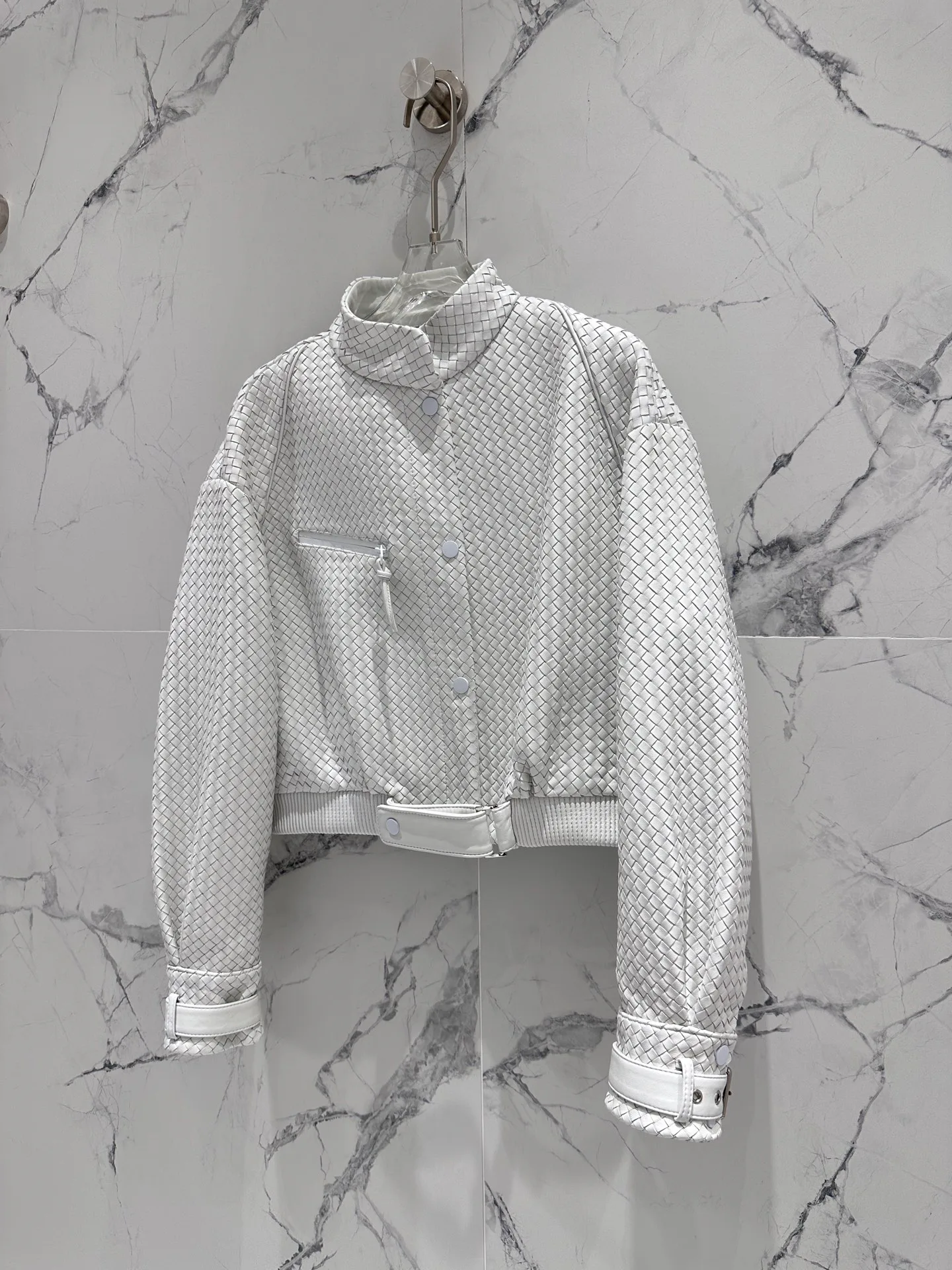 Кожаные Куртки И Дублёнки Женские Bottega Veneta 11759382