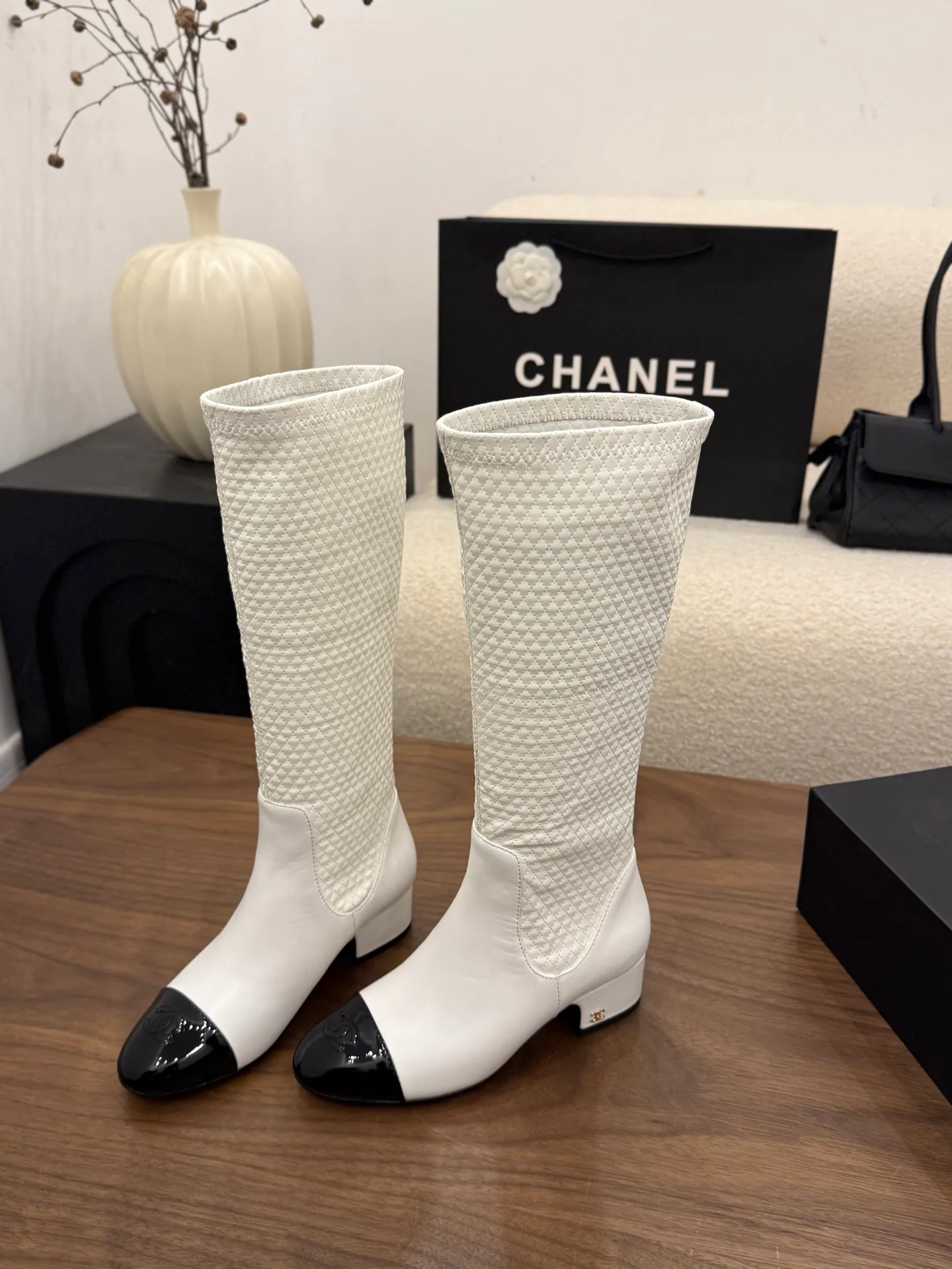 Сапоги Женские Chanel 19050159