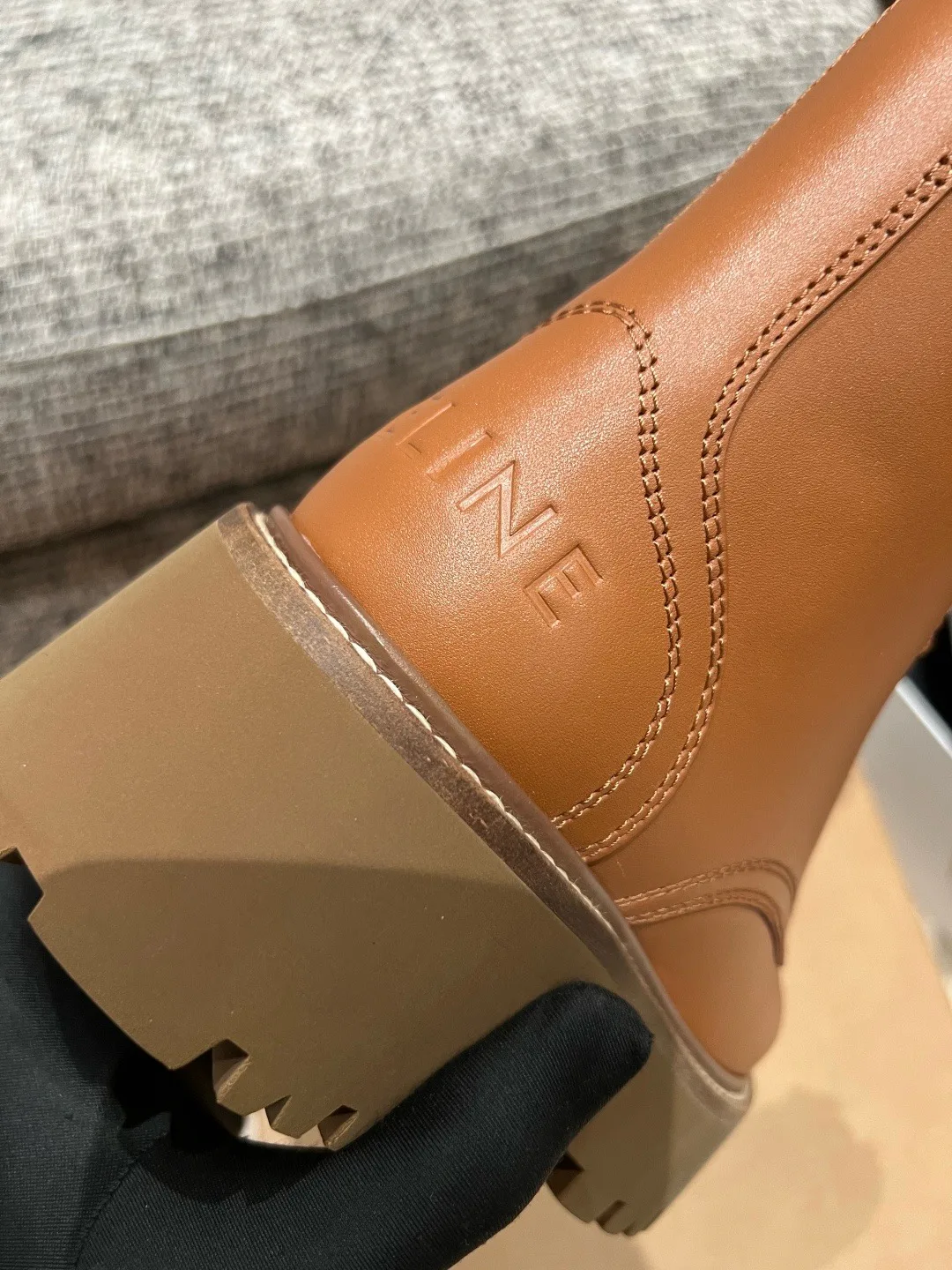 Ботинки Женские Celine 18258130