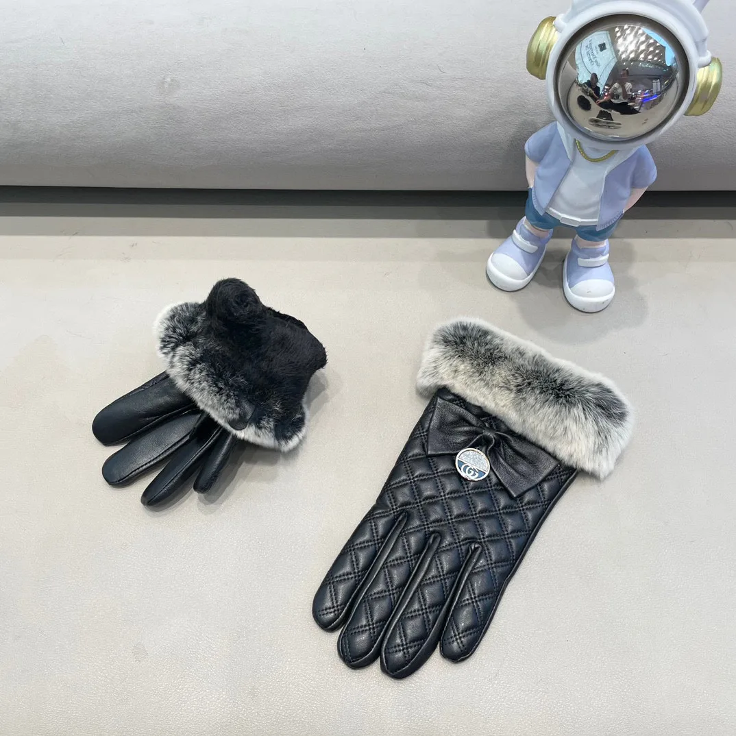 Перчатки Gucci 163772