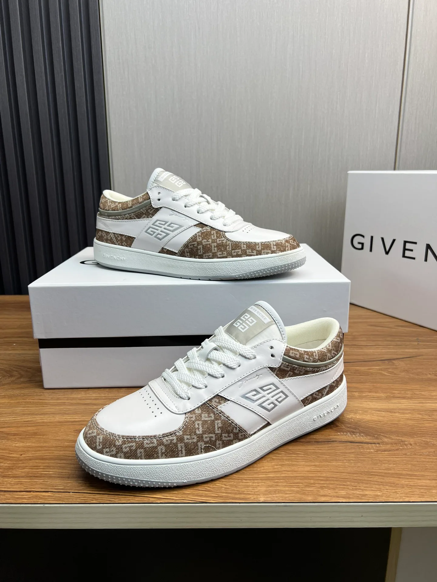Кроссовки Мужские Givenchy 53740