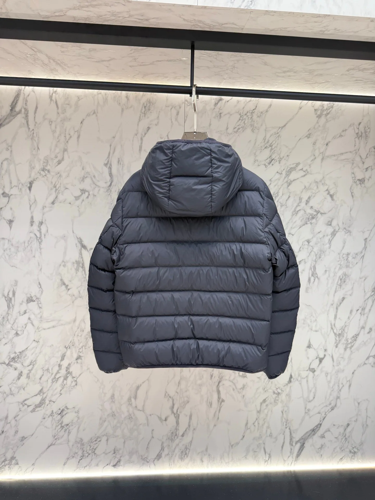 Куртки И Пуховики Женские Moncler 18129801