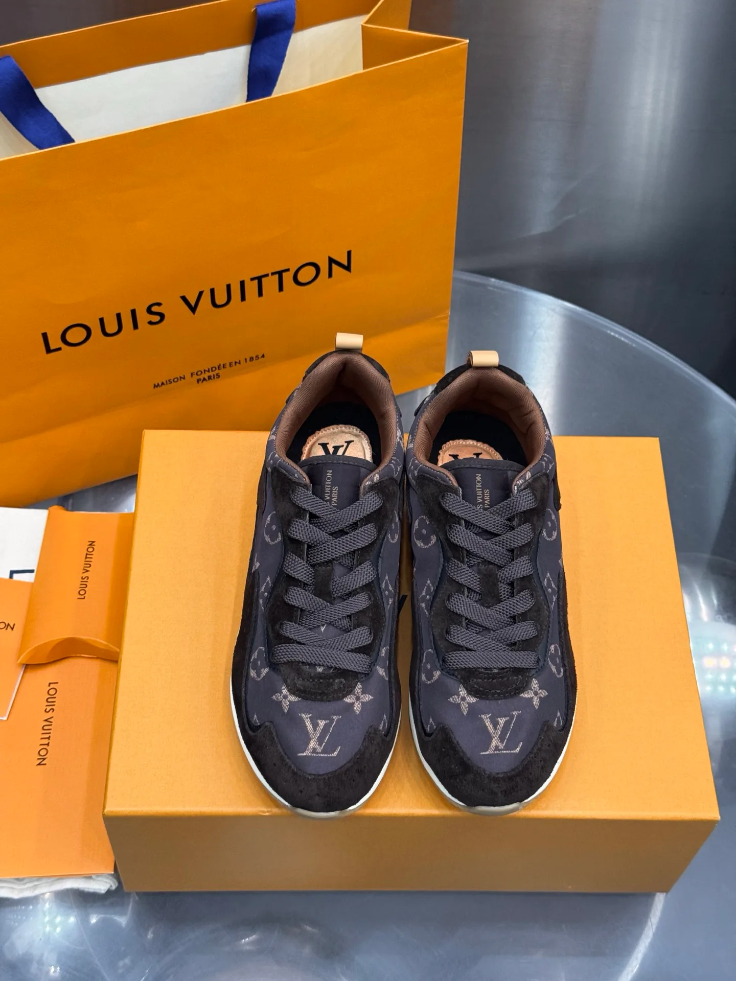Кроссовки Мужские Louis Vuitton 18202640
