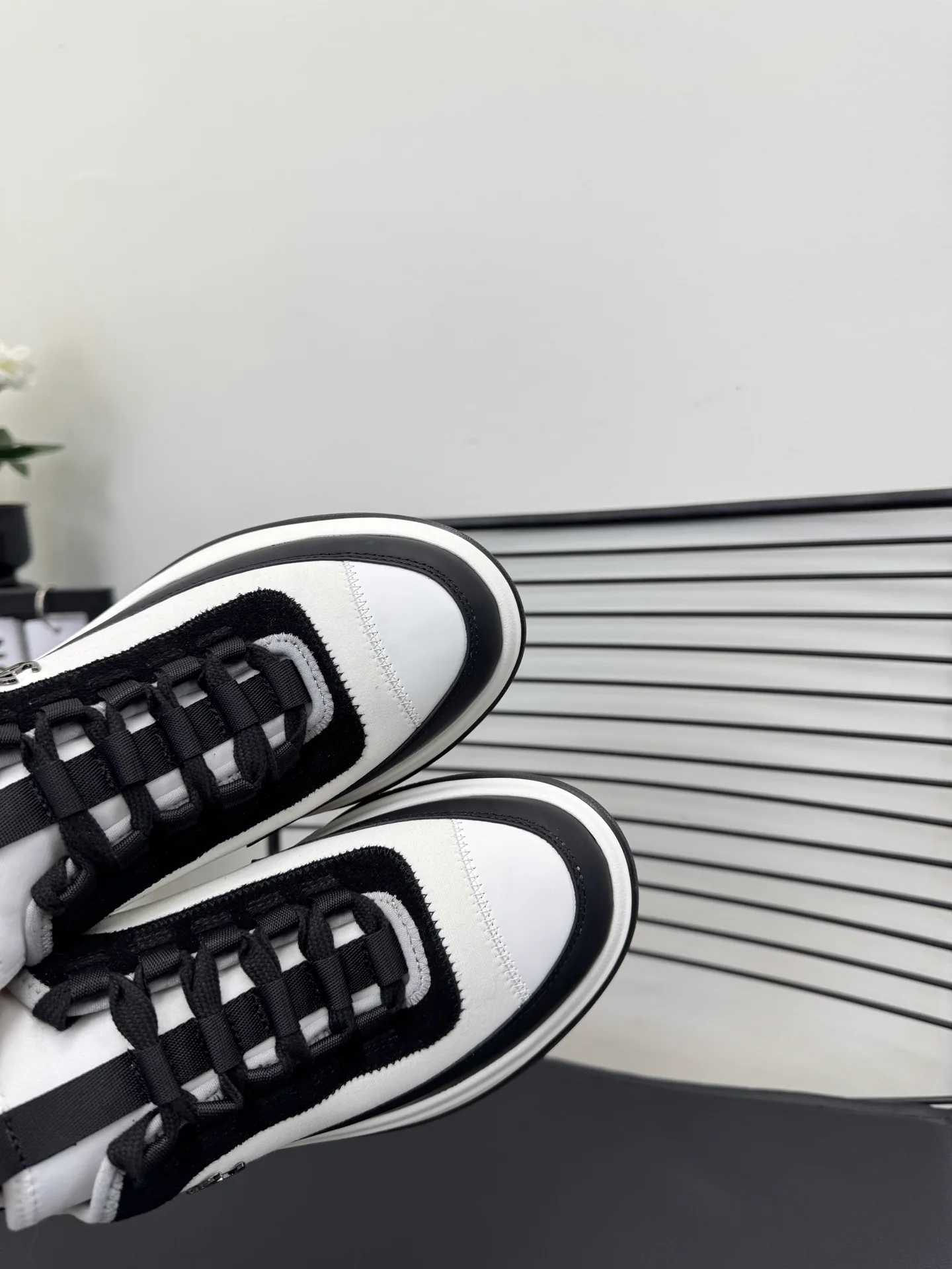 Кроссовки Женские Chanel 11494645