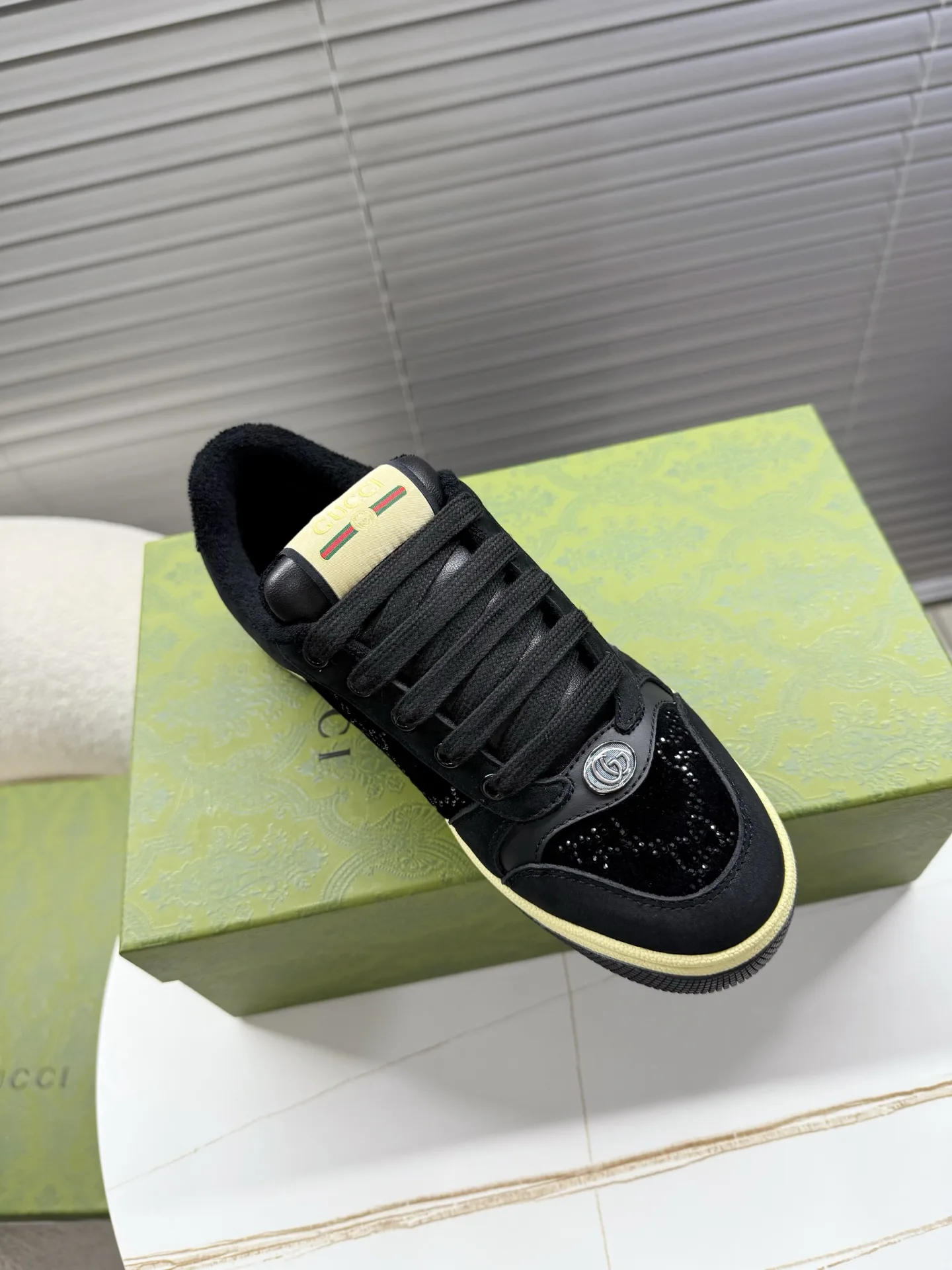 Кроссовки Женские Gucci 17451078