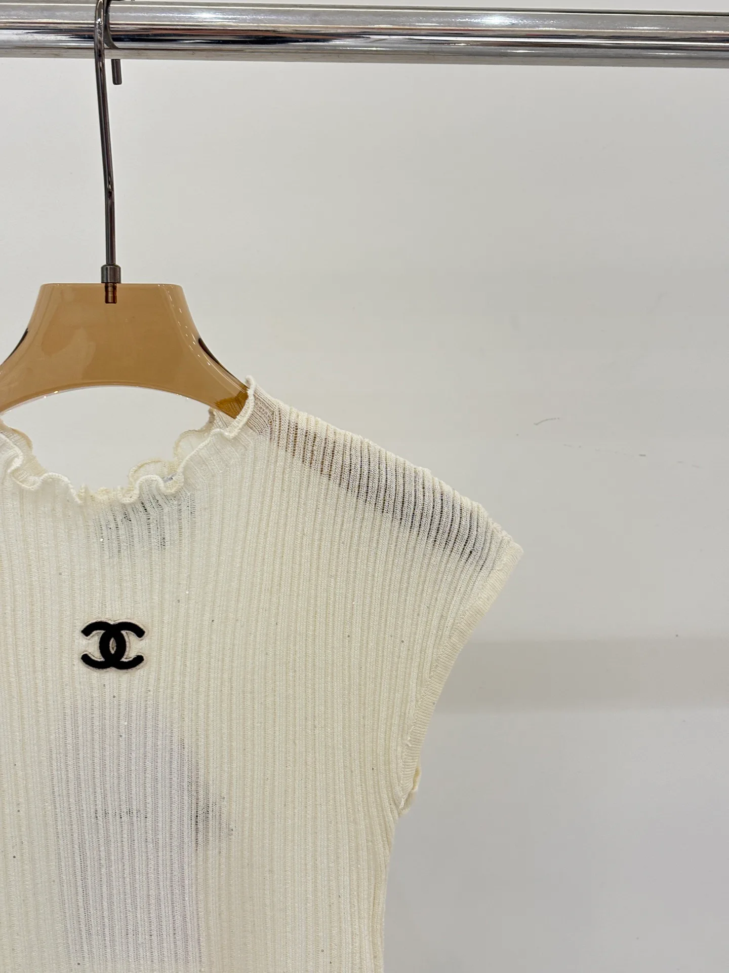 Жилеты Женские Chanel 11864805