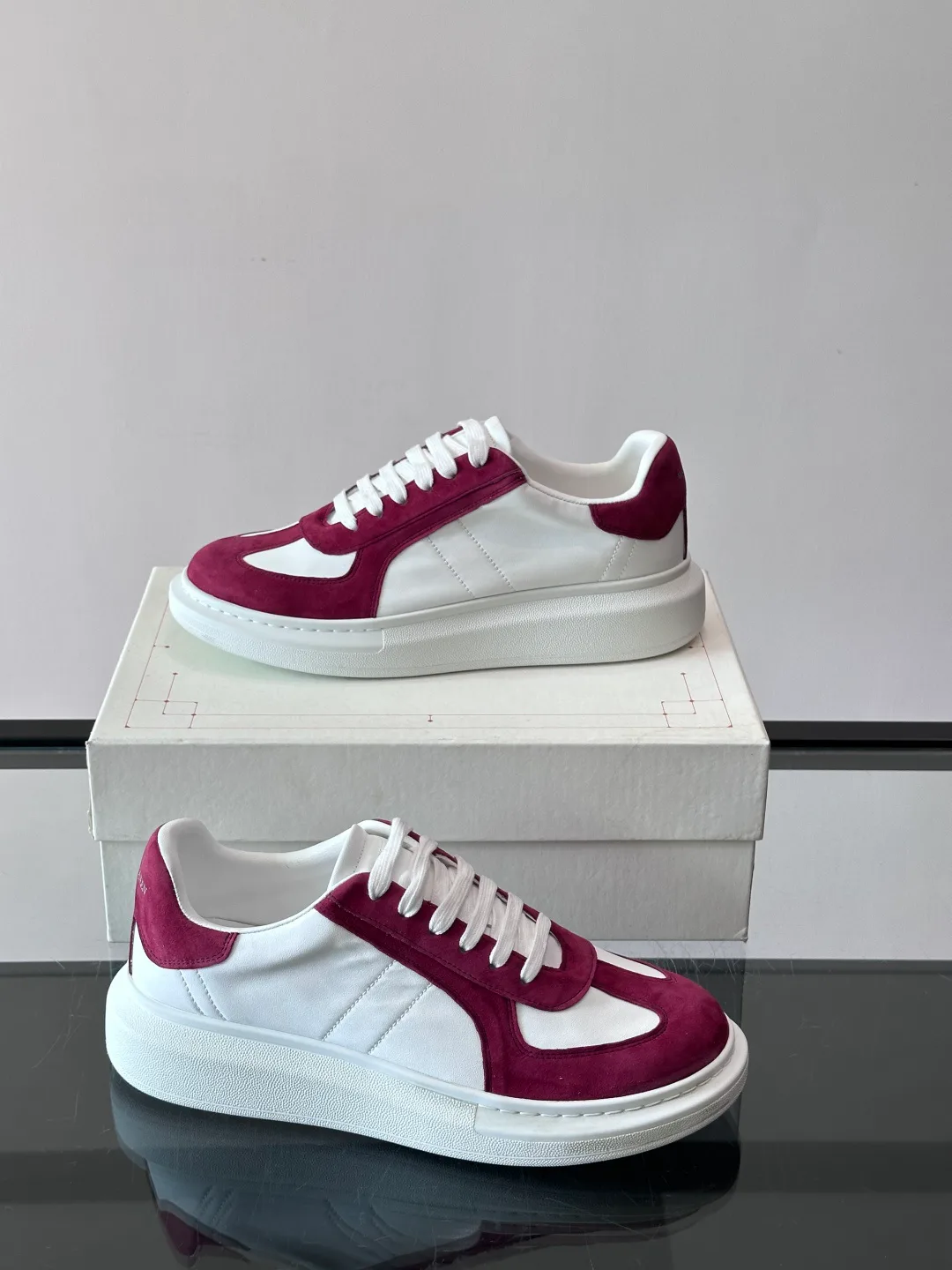 Кроссовки Женские Alexander Mcqueen 17224146