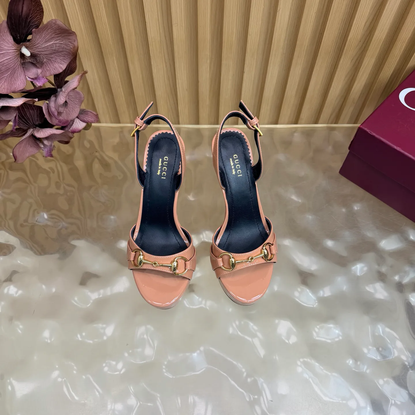 Босоножки Женские Gucci 17467491
