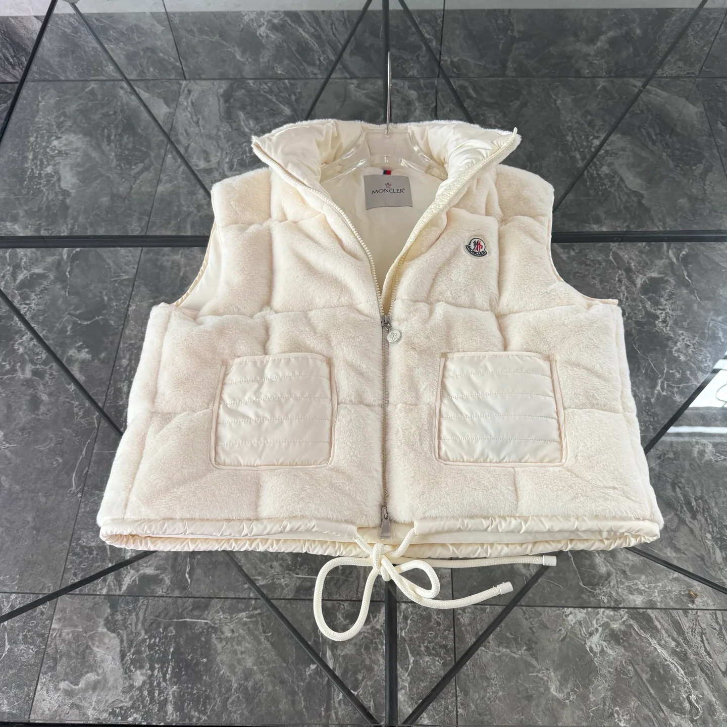 Жилеты Женские Moncler 18615074