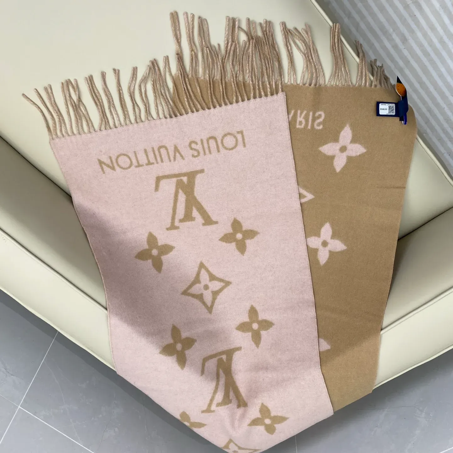 Шарфы Louis Vuitton 438495