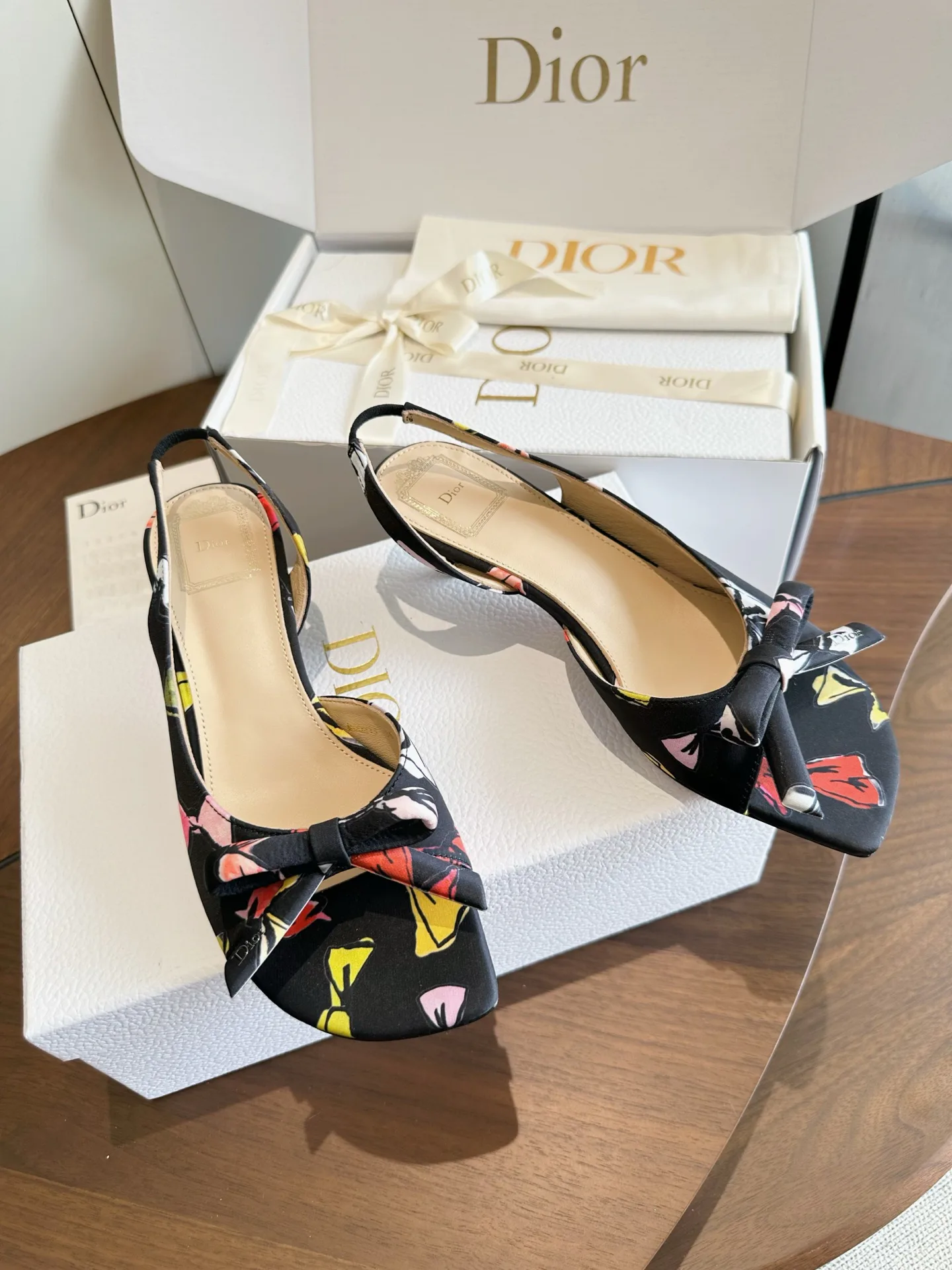 Босоножки Женские Christian Dior 18443977