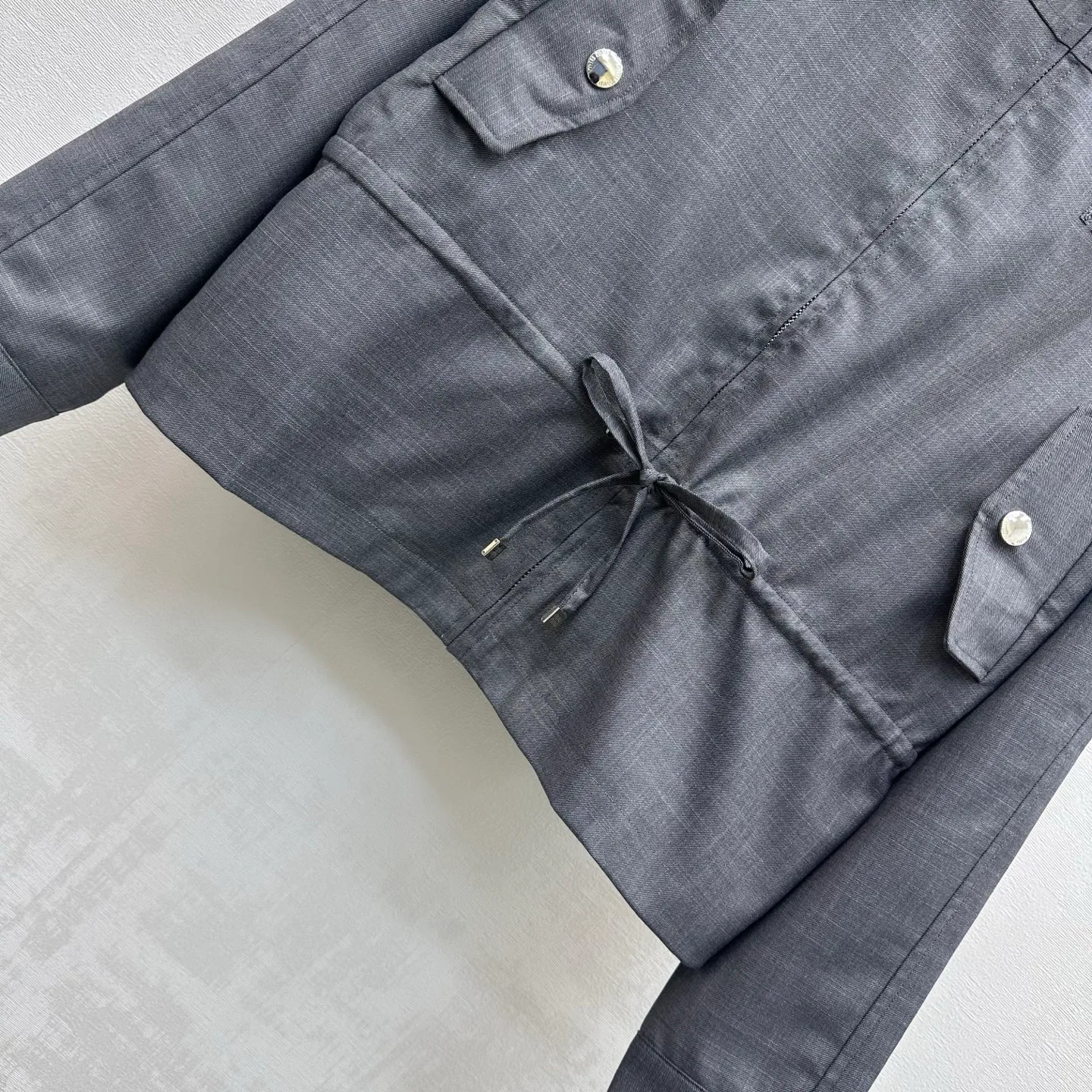 Куртки И Пуховики Женские Miu Miu 18228486
