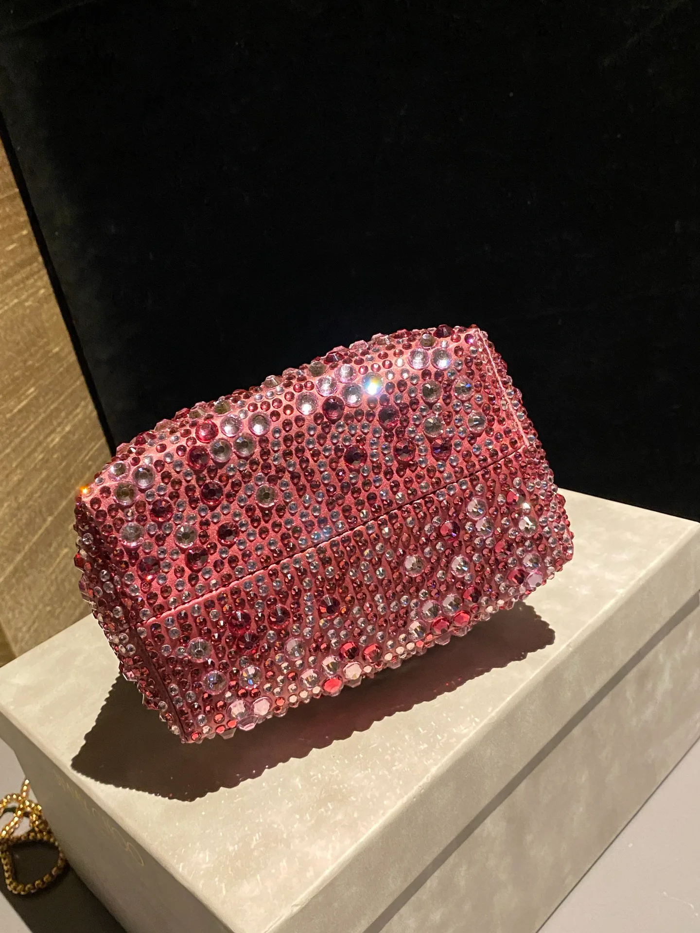 Классические Сумки Женские Jimmy Choo 16994084