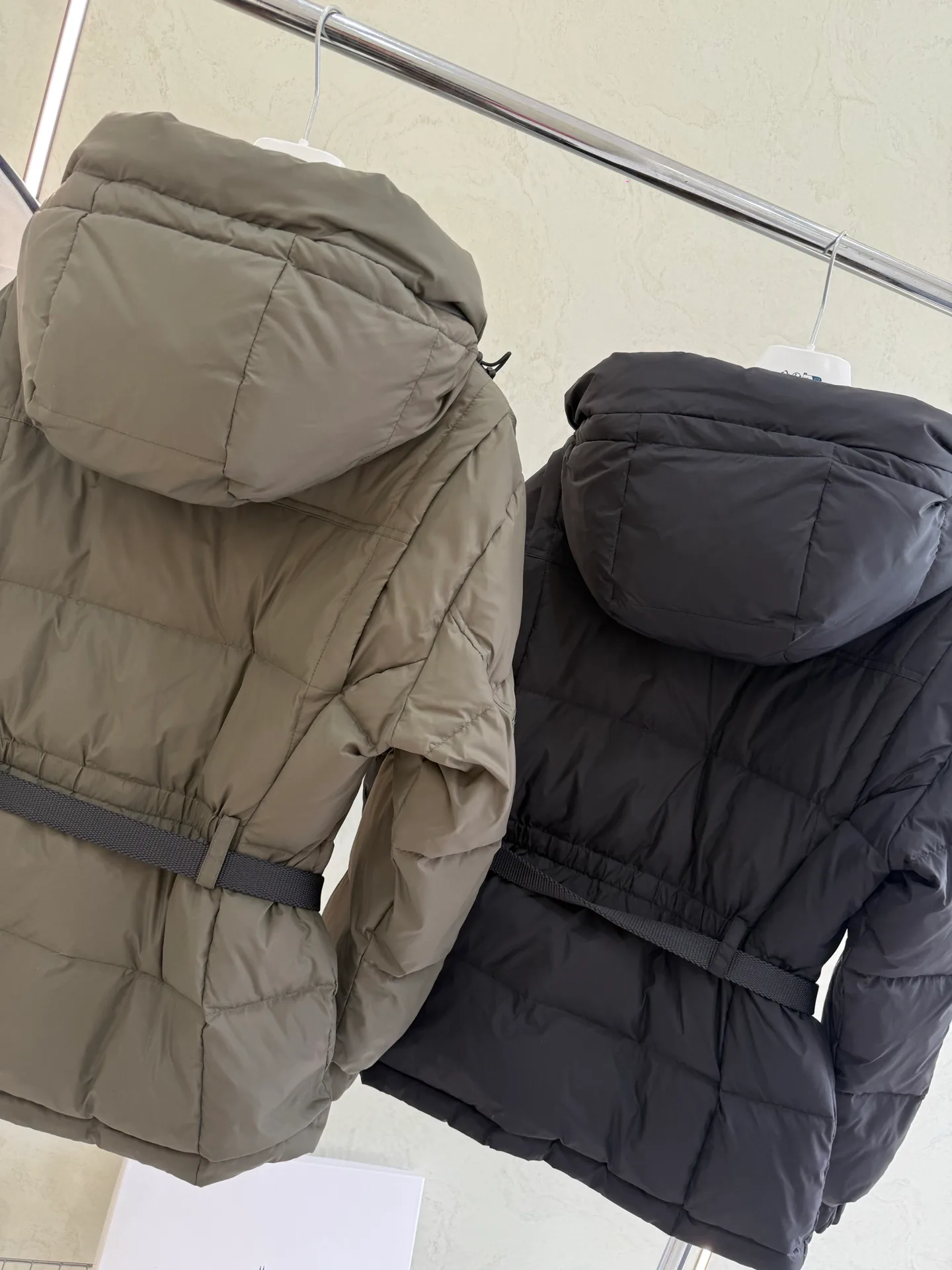 Куртки И Пуховики Женские Moncler 18043561