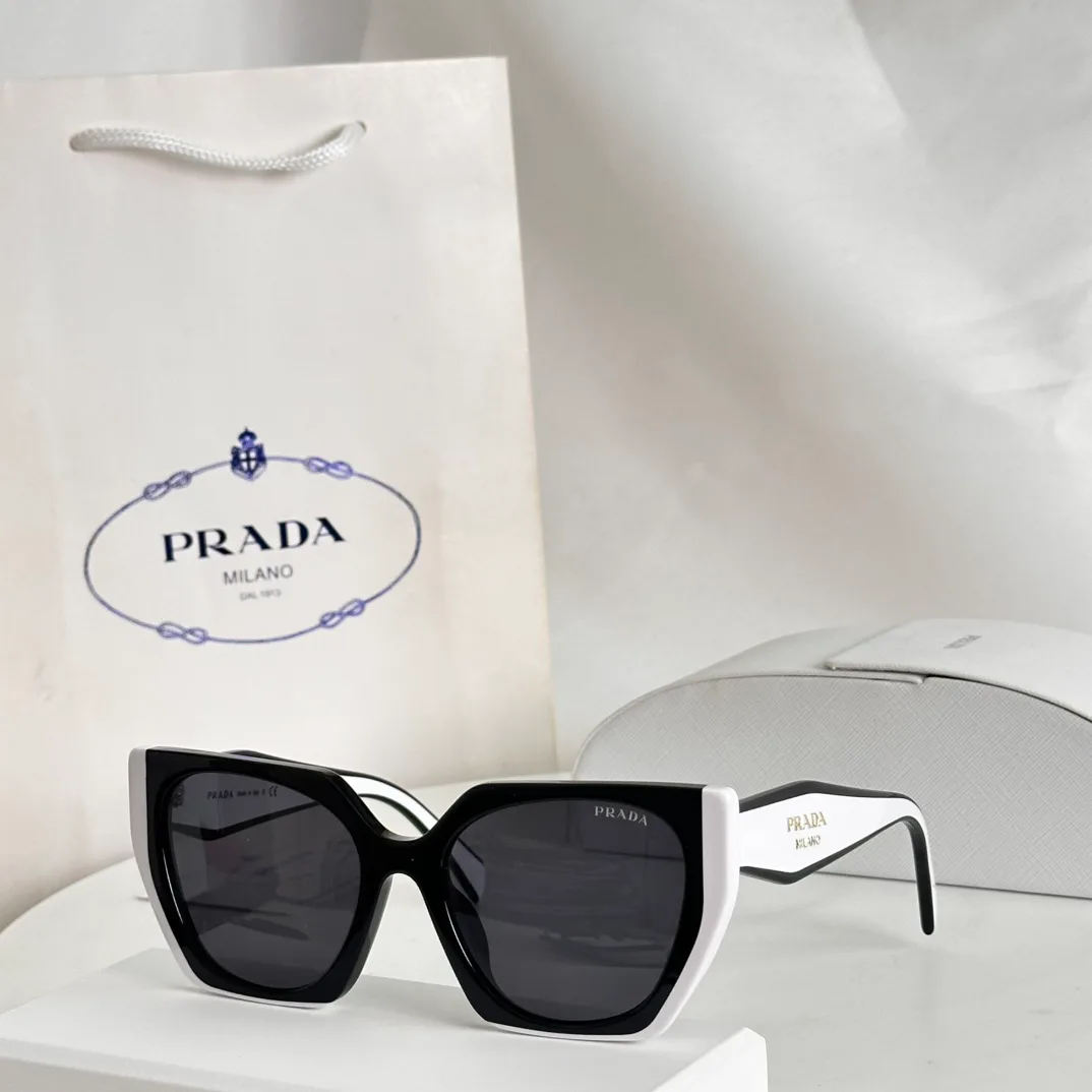 Очки Prada 555395