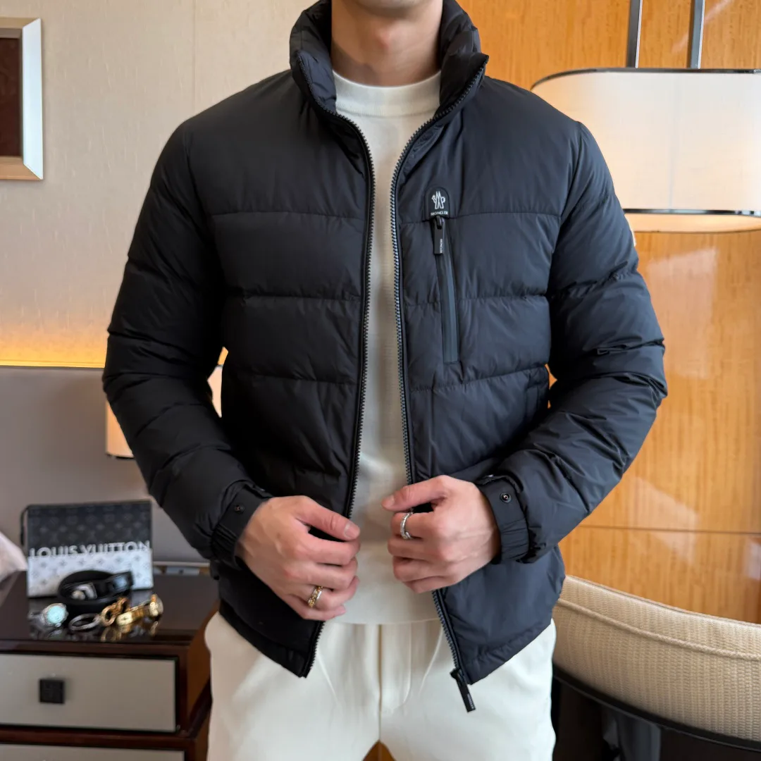Куртки И Пуховики Мужские Moncler 4511690