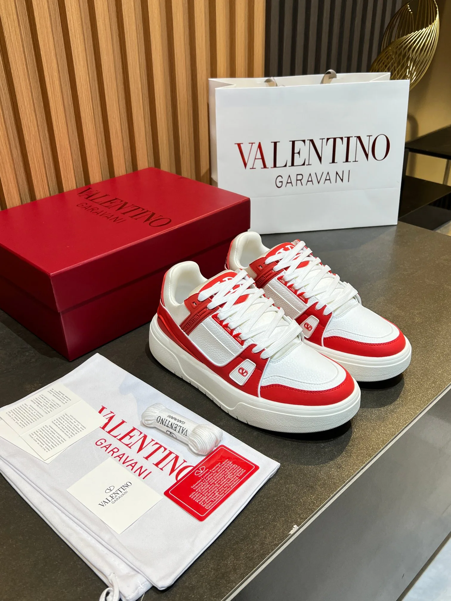 Кроссовки Женские Valentino 11575967