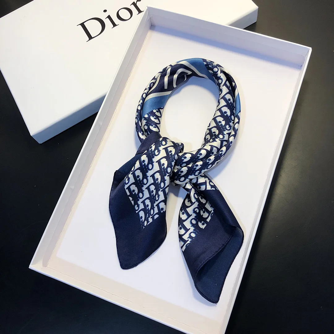 Платки Christian Dior 11762596