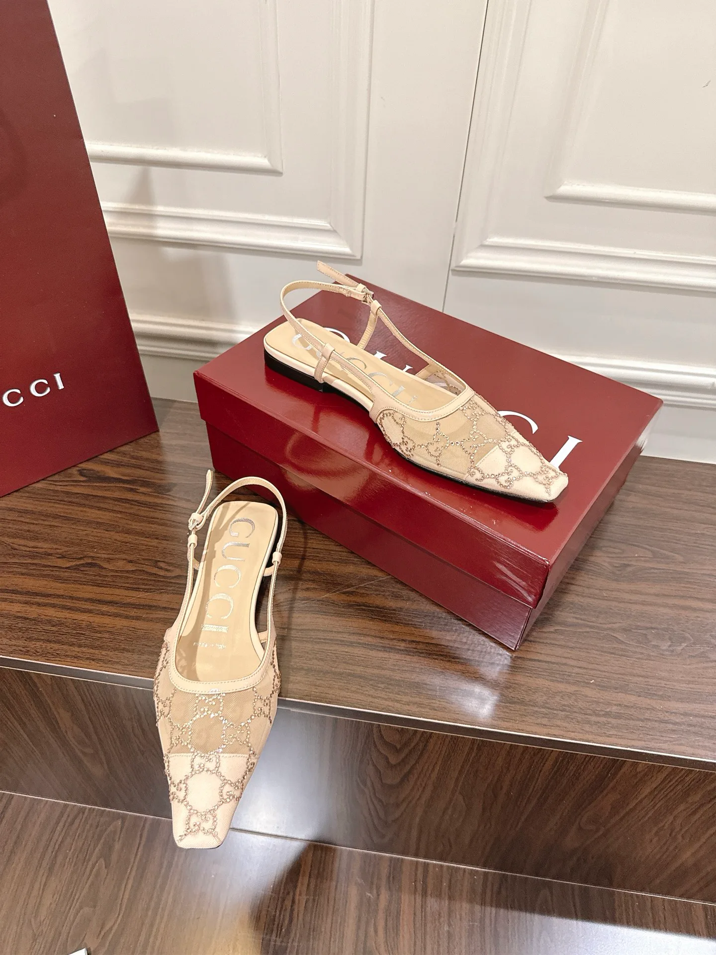 Сандалии Женские Gucci 13071886
