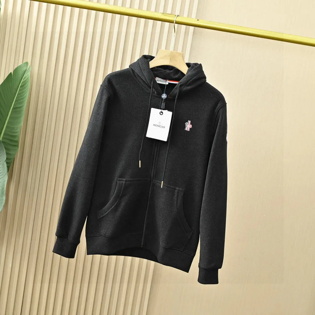 Куртки И Пуховики Мужские Moncler 1266734