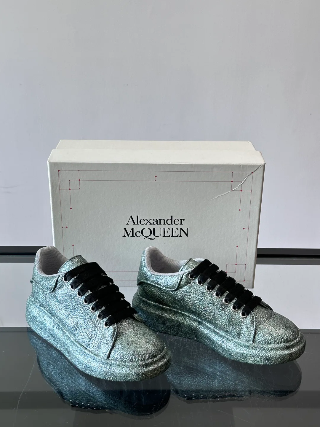 Кроссовки Женские Alexander Mcqueen 17447544