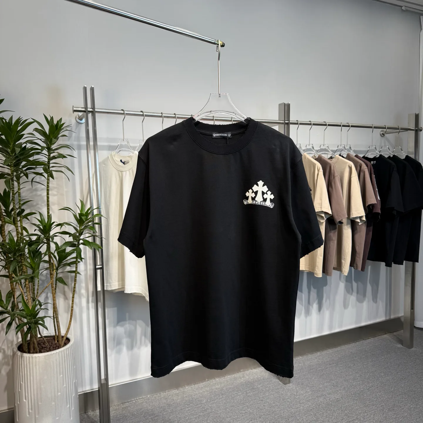 Футболки Женские Chrome Hearts 5082317