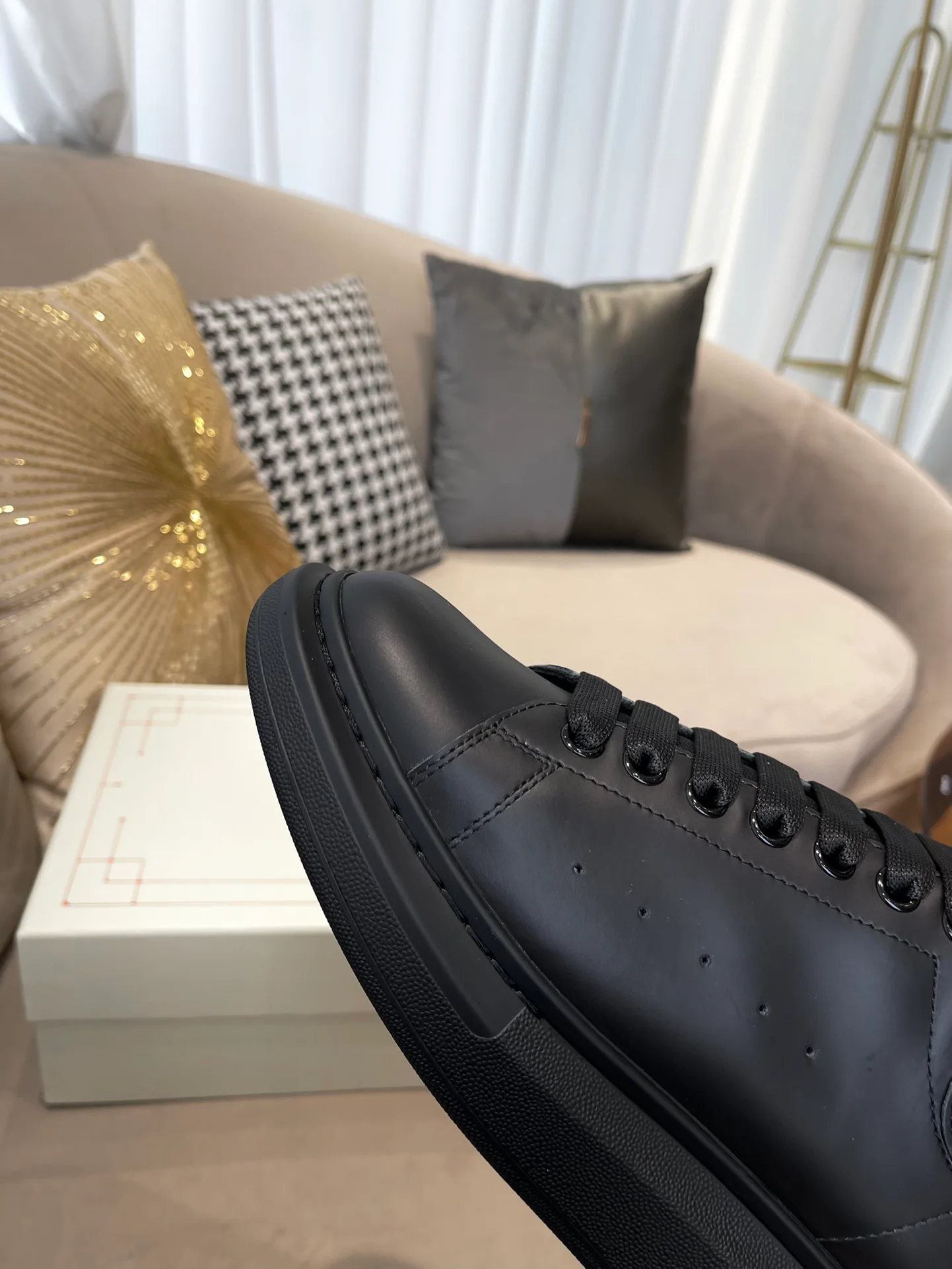 Кеды Женские Alexander Mcqueen 13287249