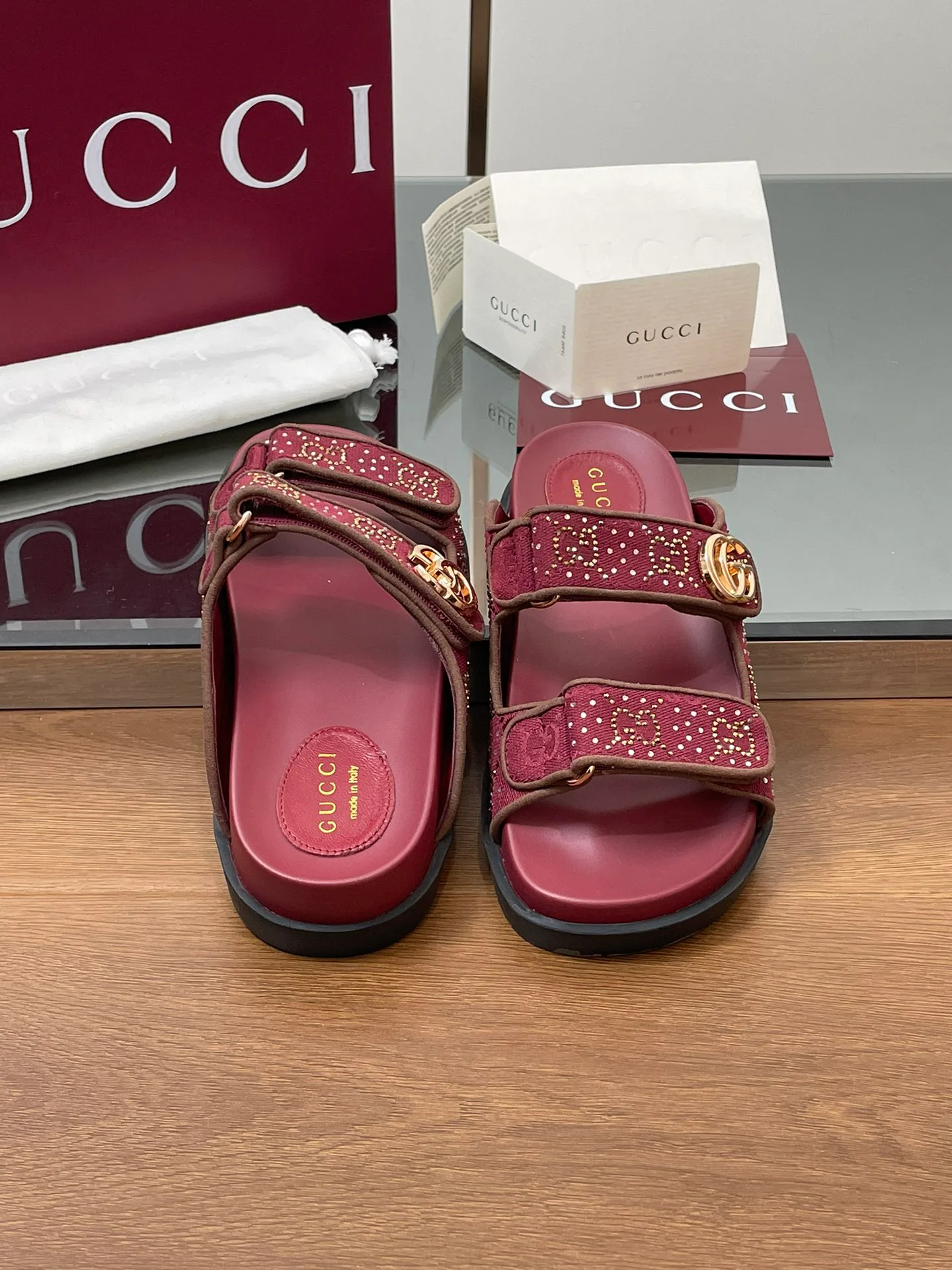 Шлепанцы Женские Gucci 8161