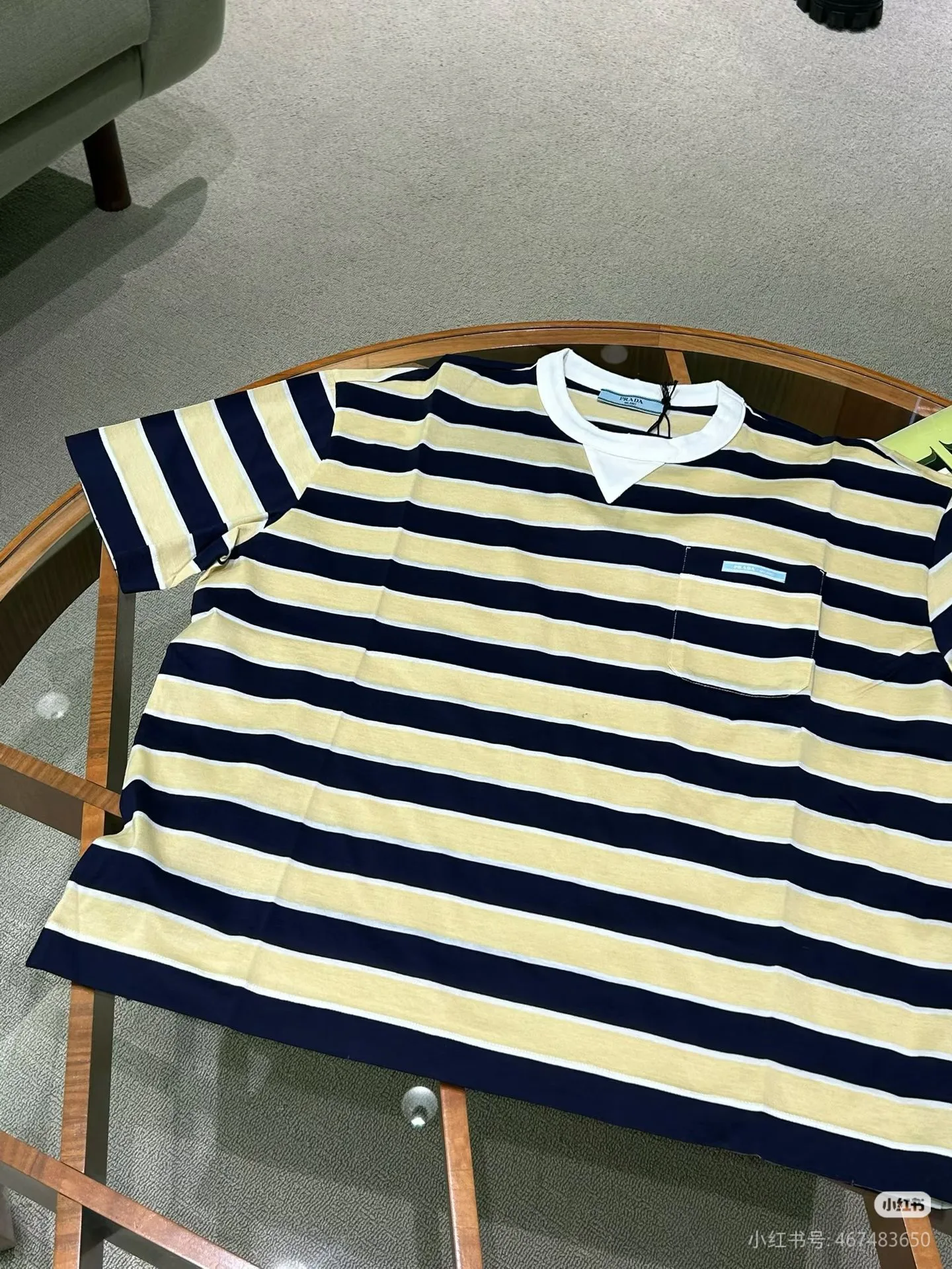 Футболки Женские Prada 1846484