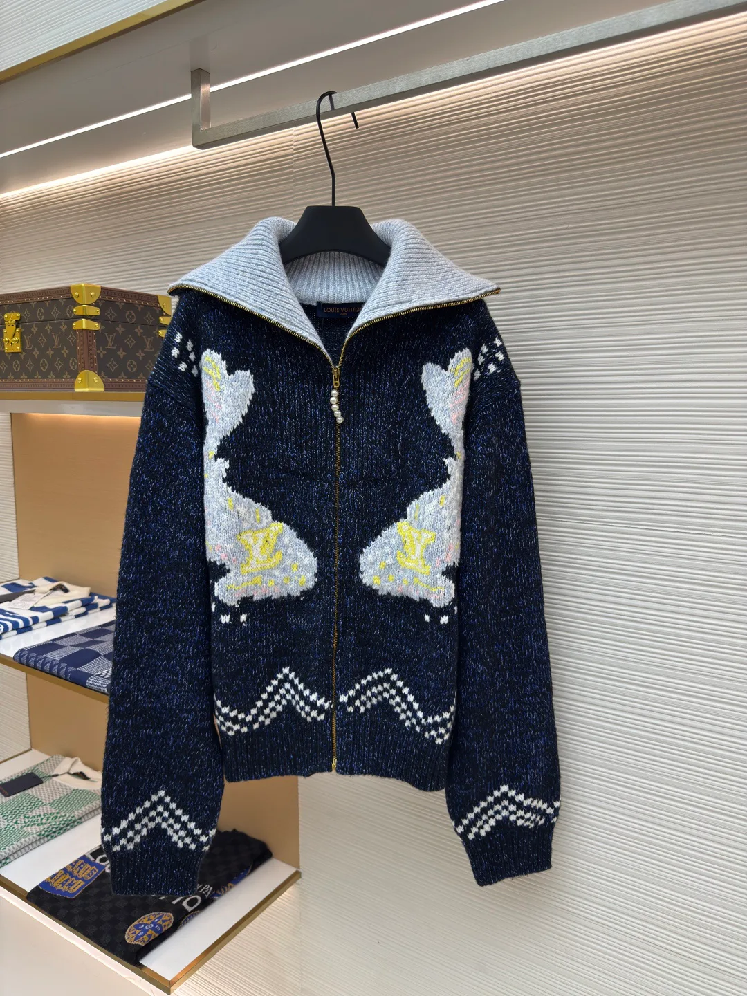 Куртки И Пуховики Мужские Louis Vuitton 11245770