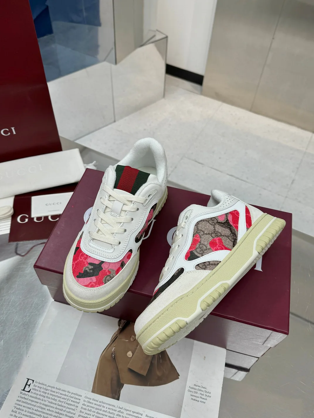 Кроссовки Женские Gucci 2492442