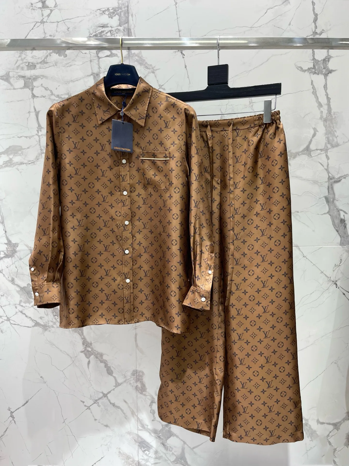 Брюки Женские Louis Vuitton 3585846