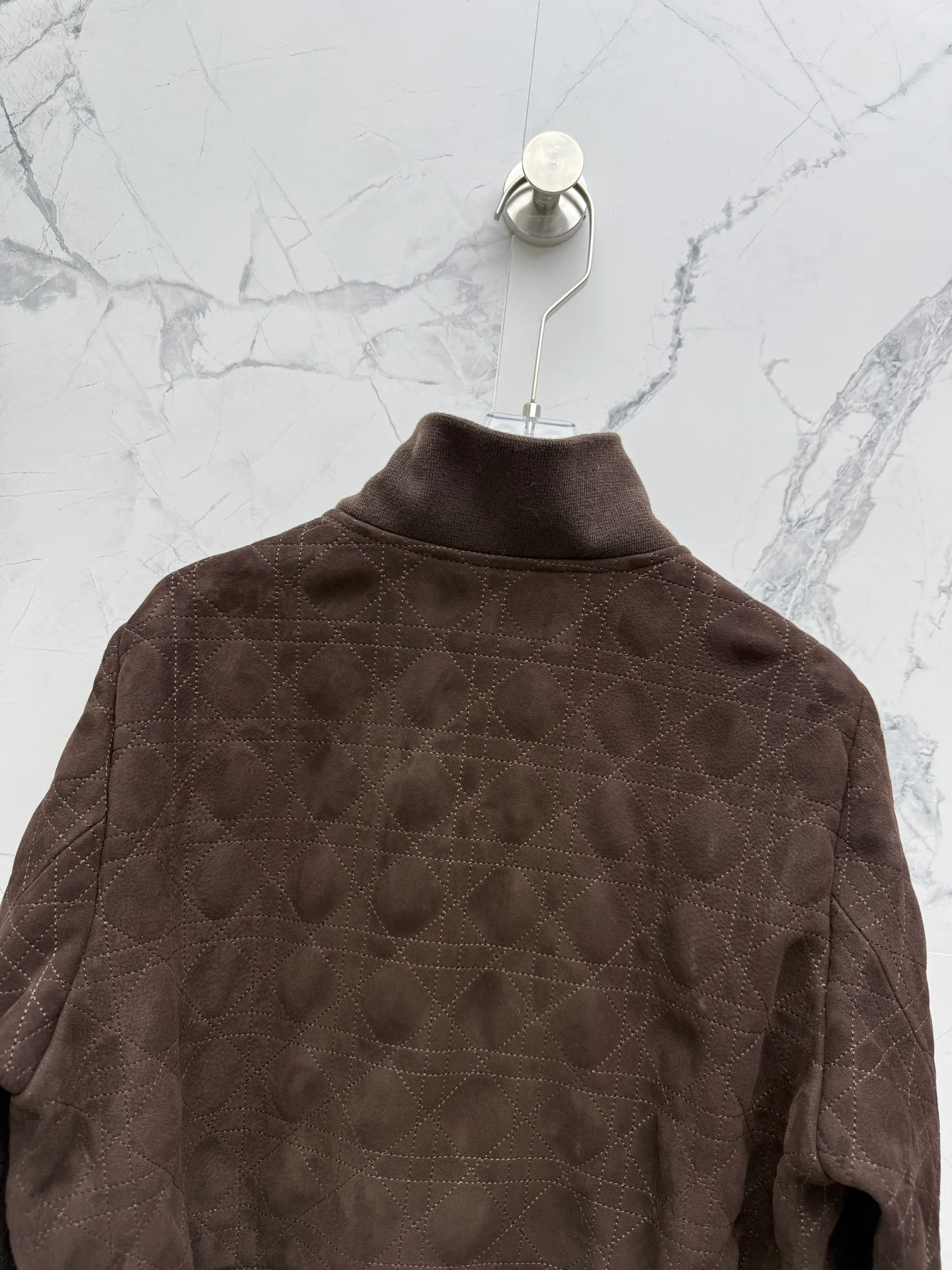 Кожаные Куртки И Дублёнки Женские Christian Dior 9976544