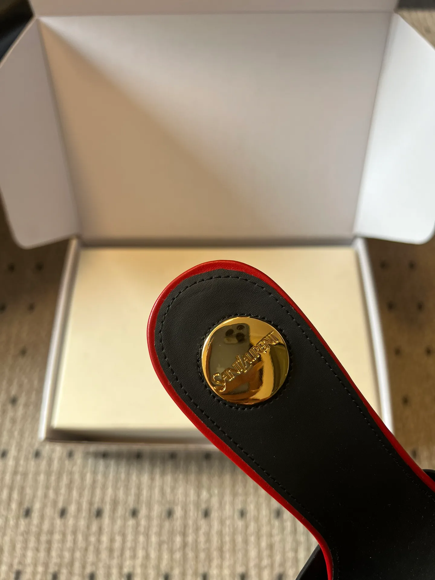Босоножки Женские Saint Laurent 11239395