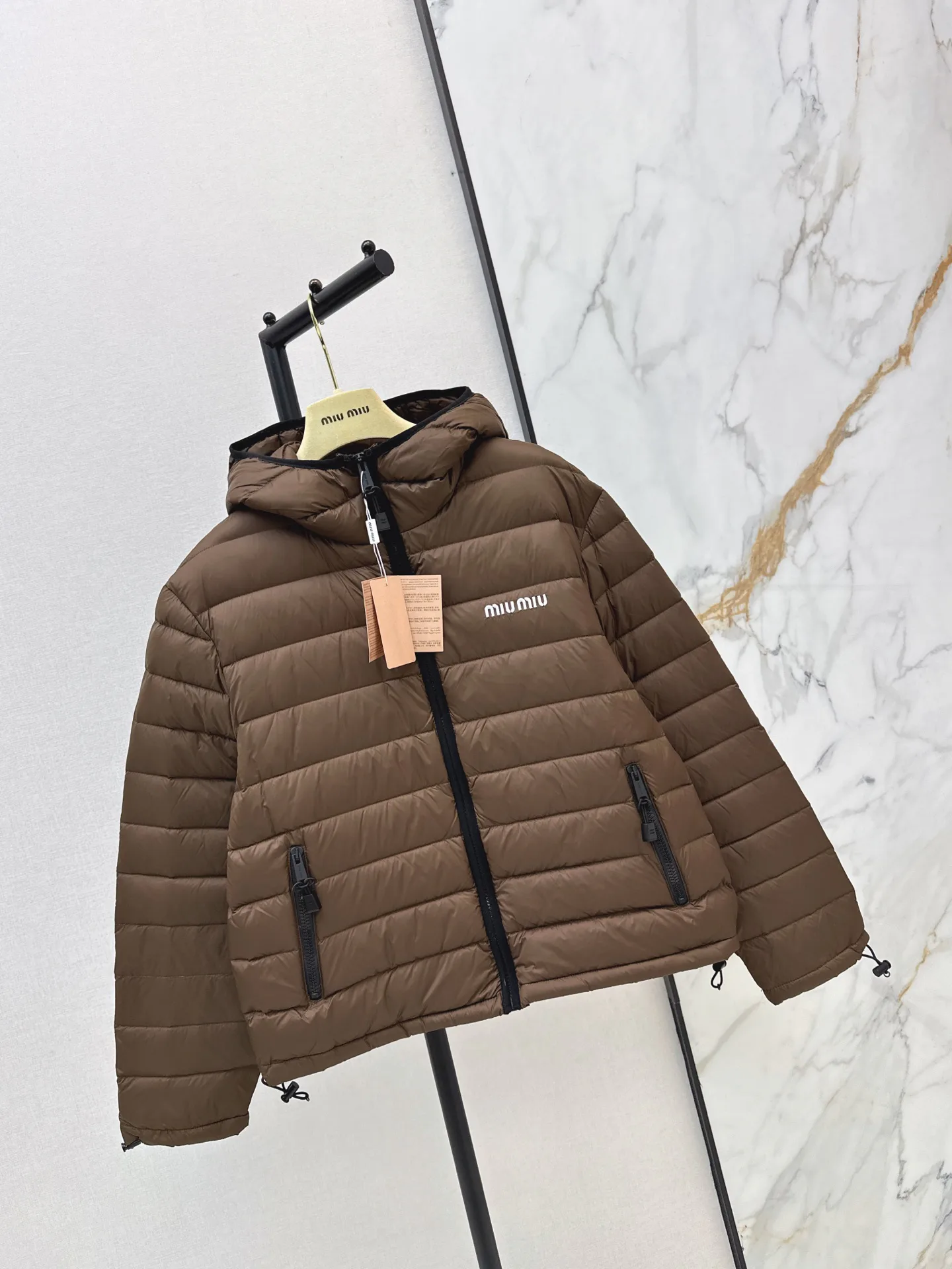 Куртки И Пуховики Женские Miu Miu 18537721