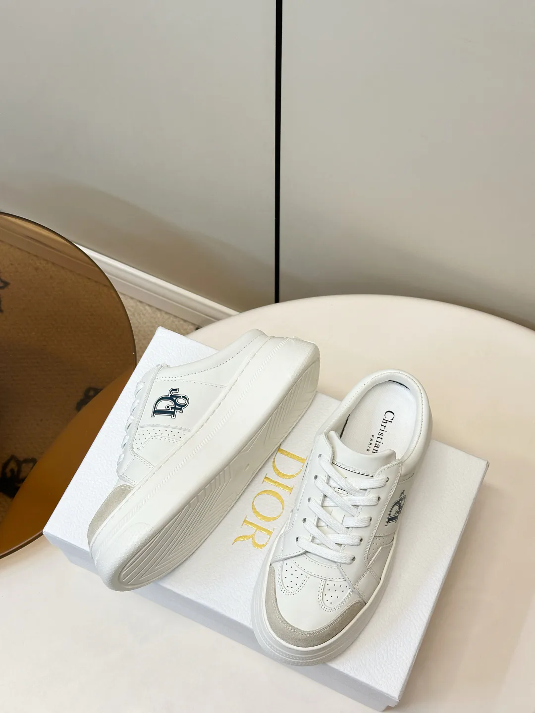 Кроссовки Женские Christian Dior 18080404