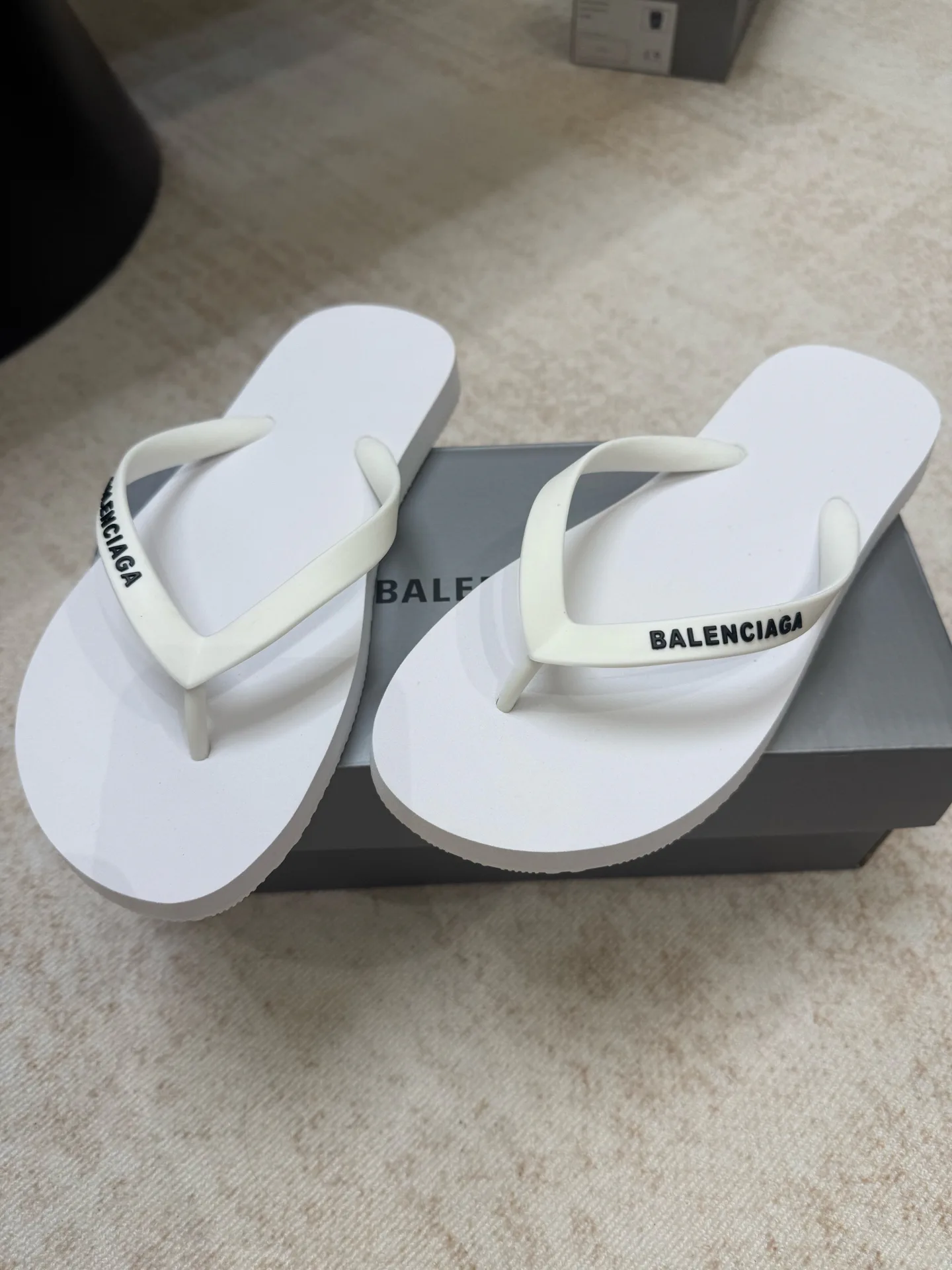 Шлепанцы Женские Balenciaga 11645079