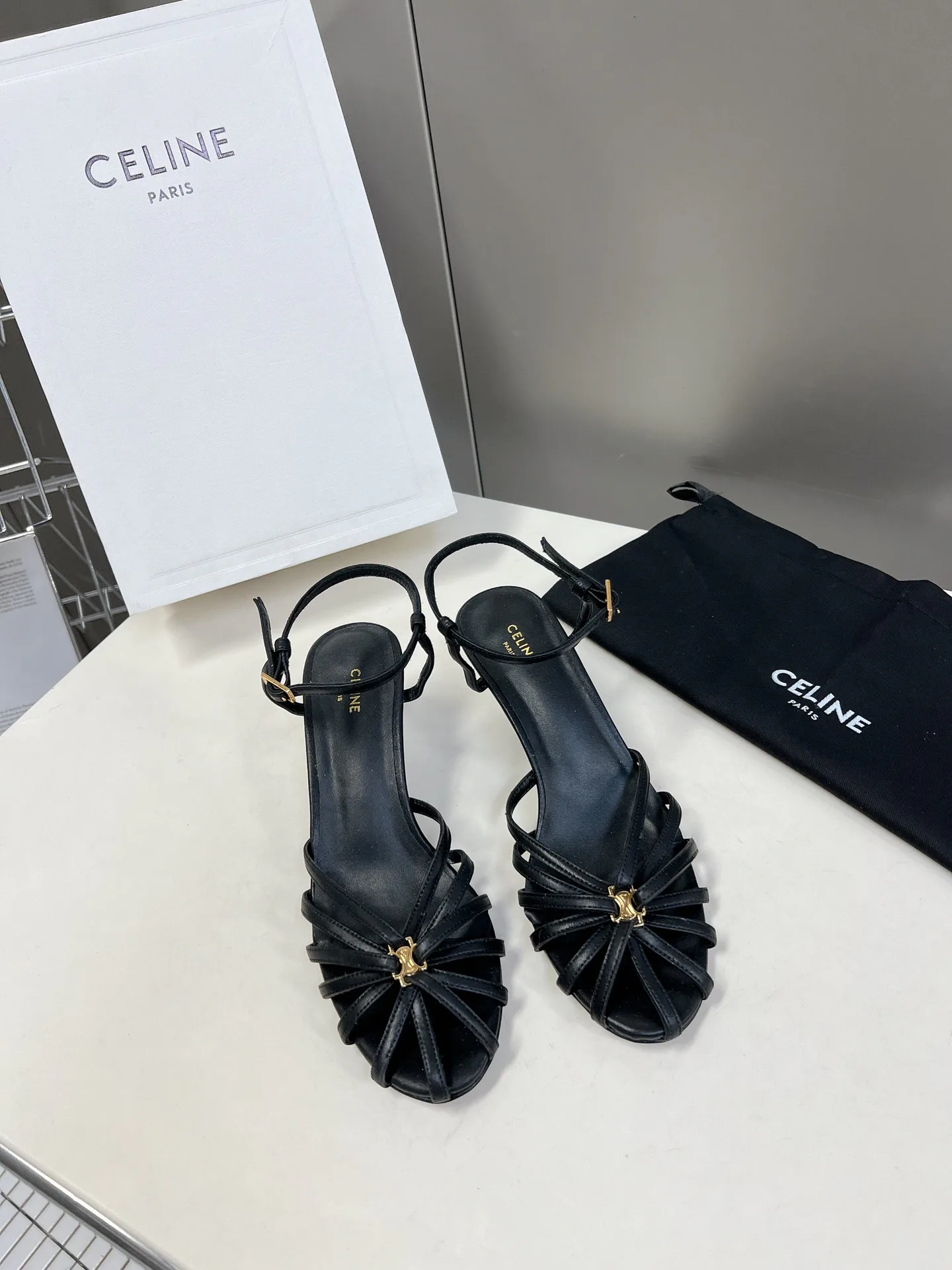 Босоножки Женские Celine 13581771