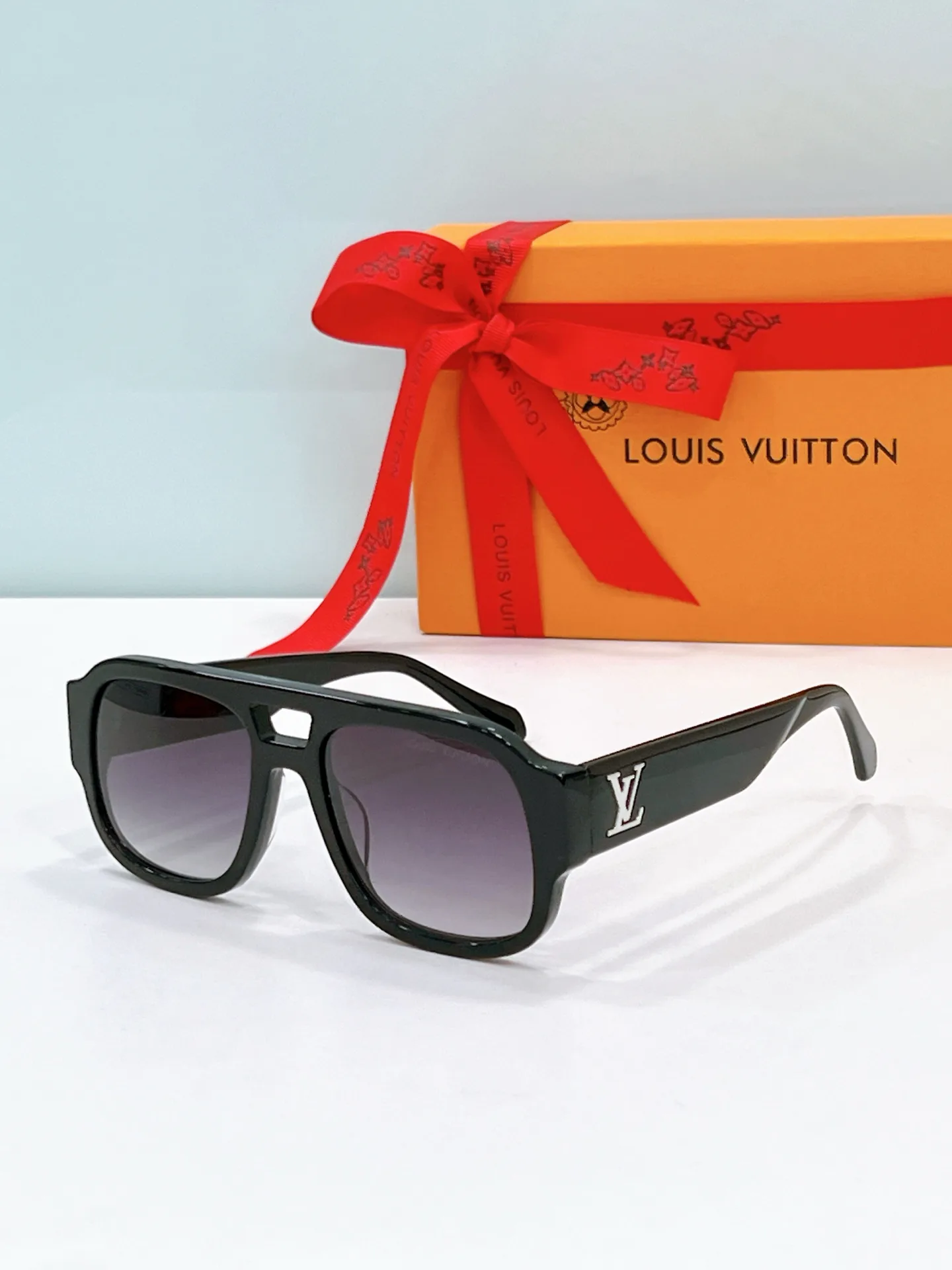 Очки Louis Vuitton 378834