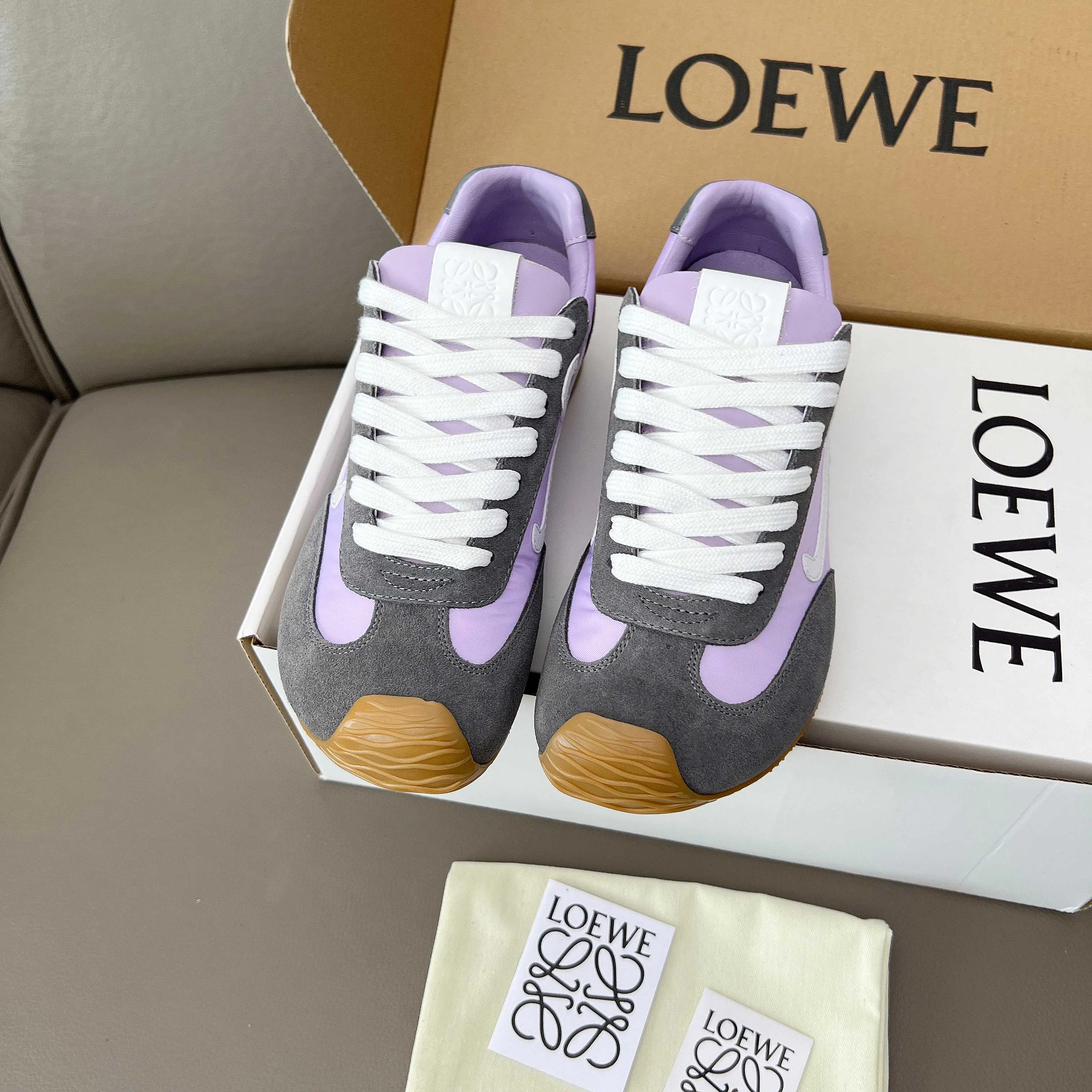 Кроссовки Женские Loewe 18011176