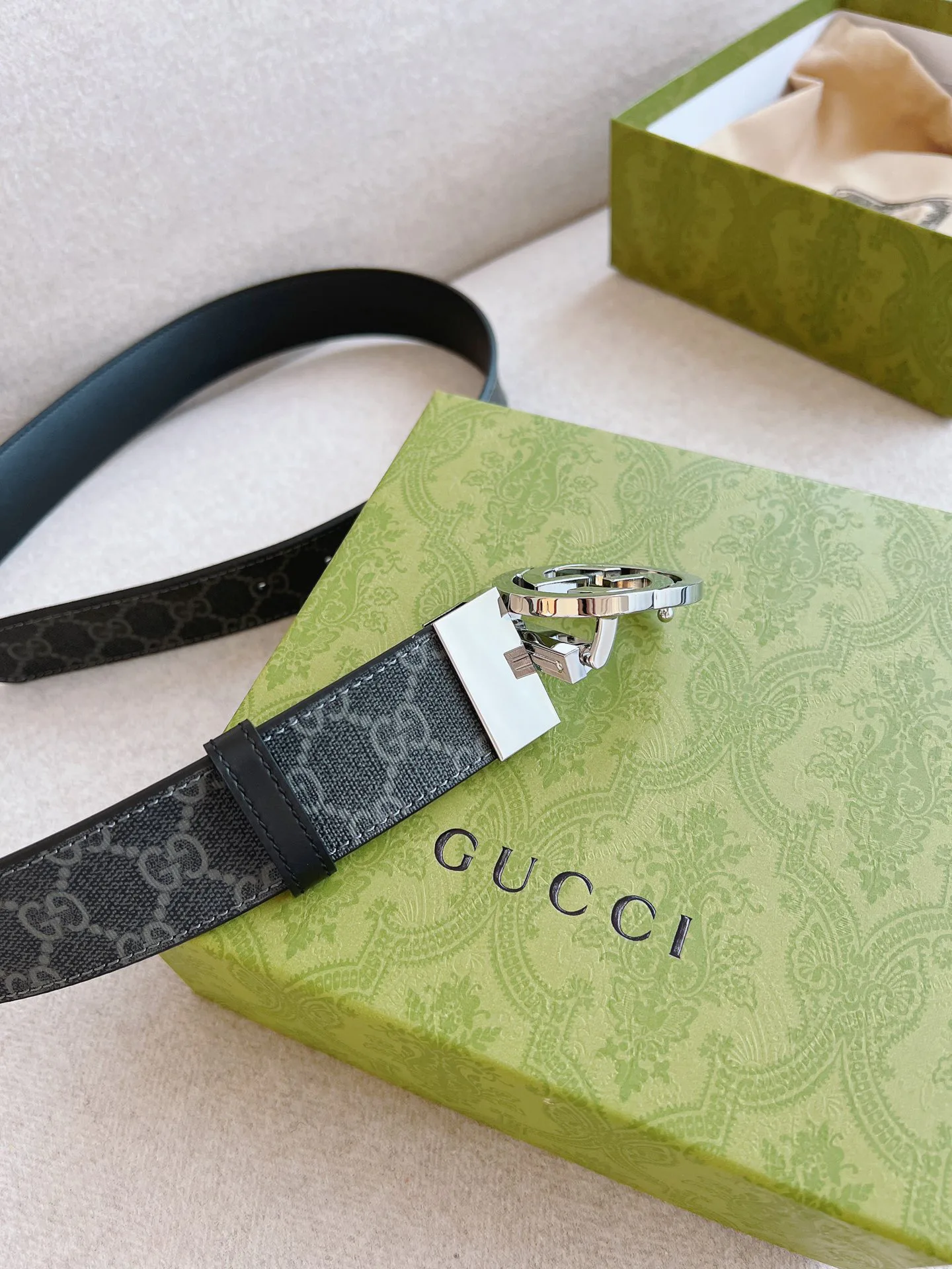 Ремни Gucci 10399108