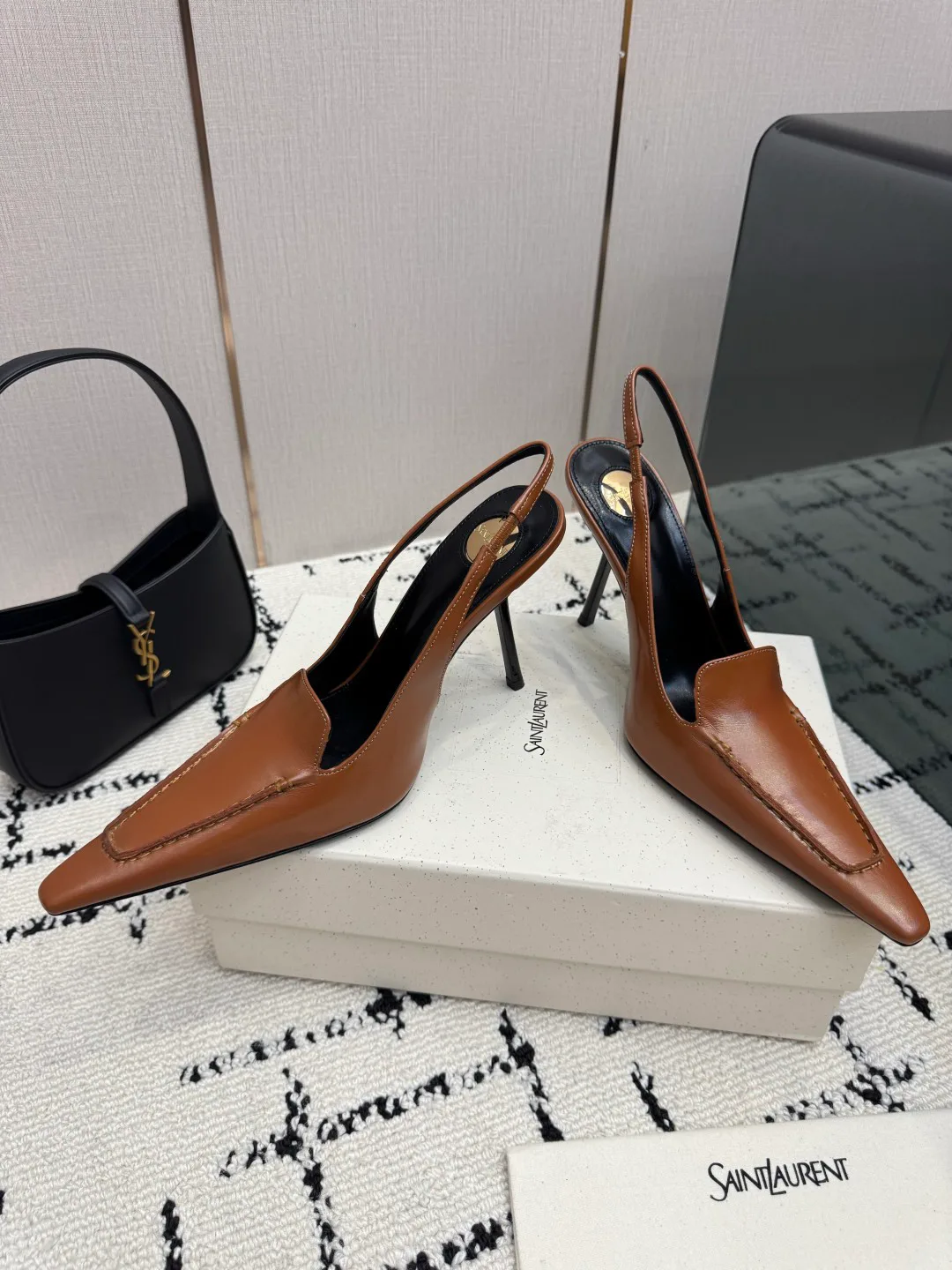 Туфли Женские Saint Laurent 18237762