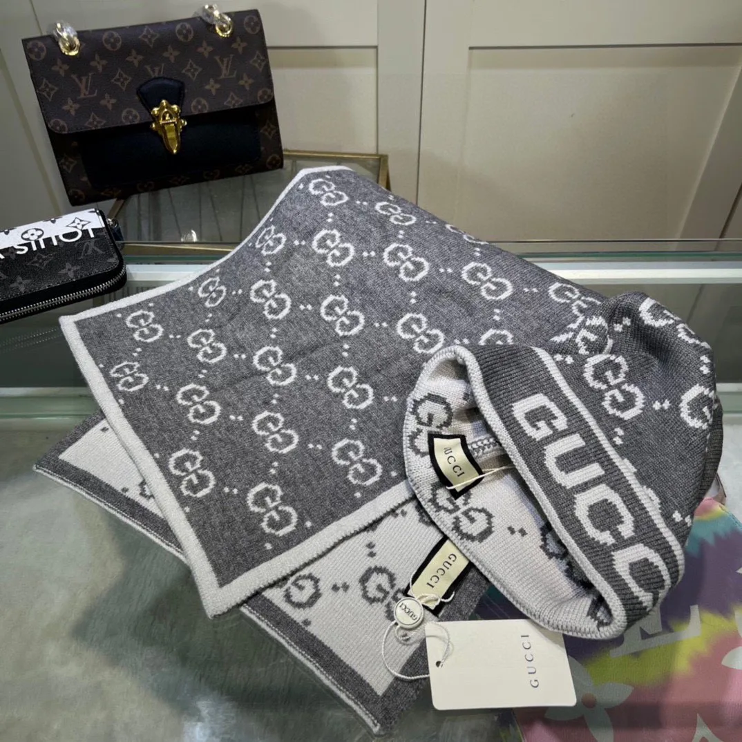 Головные Уборы Gucci 823935
