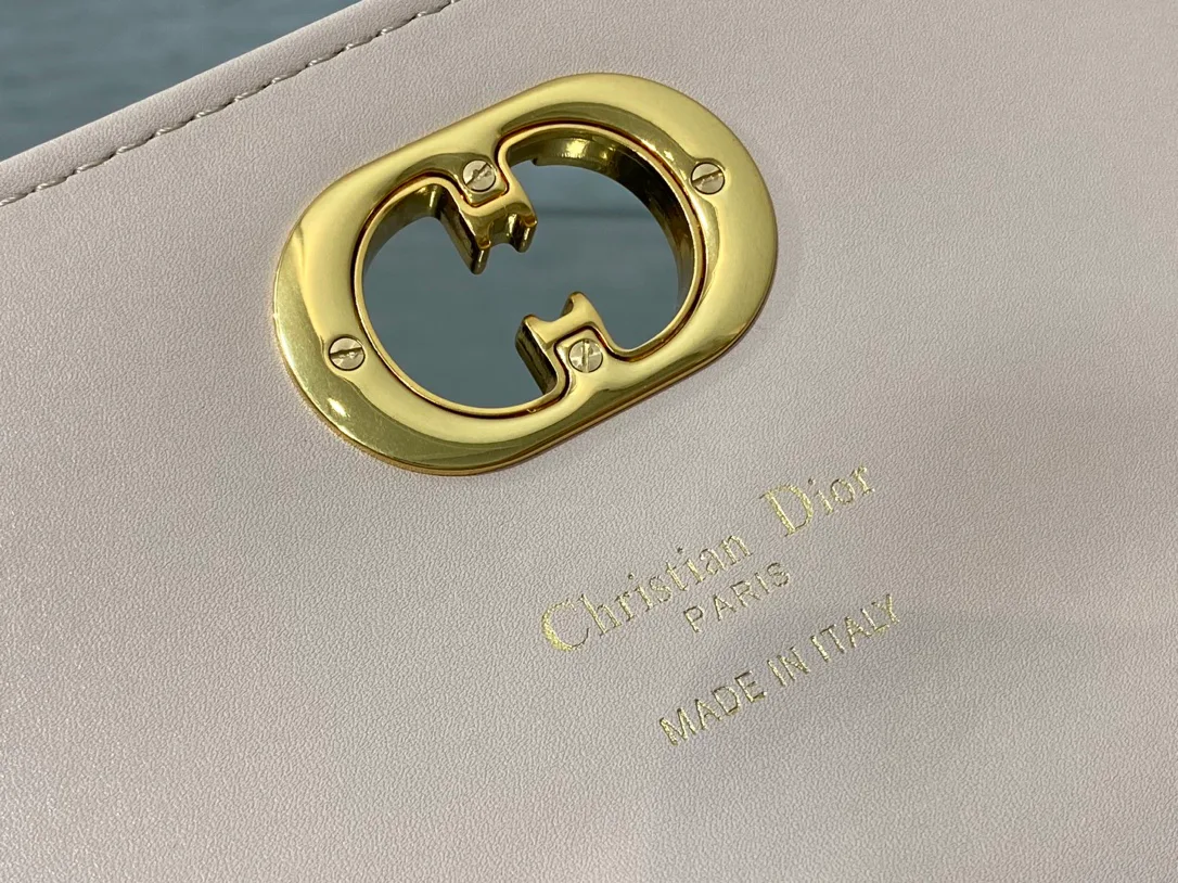 Клатчи Женские Christian Dior 11412684